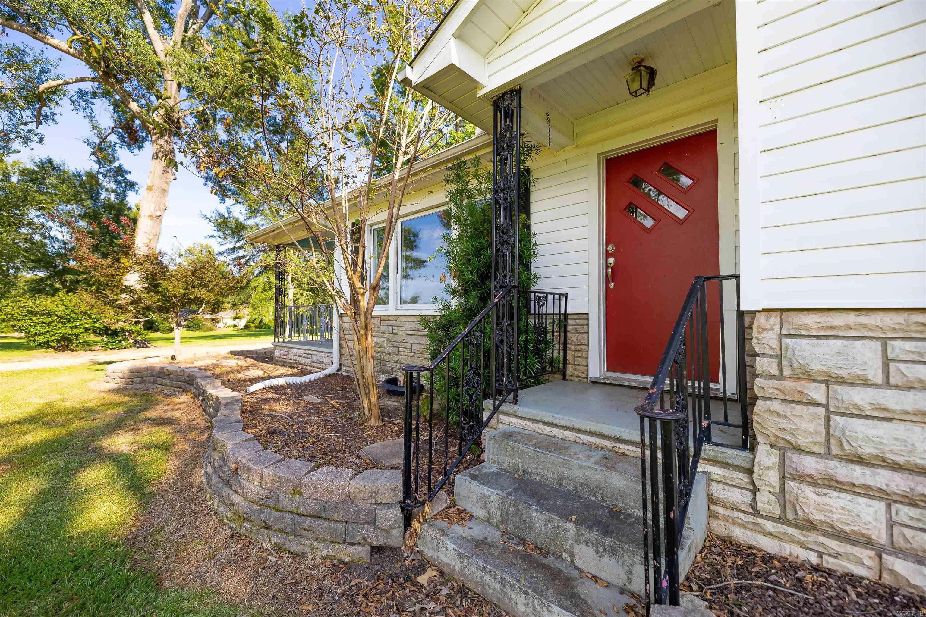 1515 Carroll Rd  Camden, AR