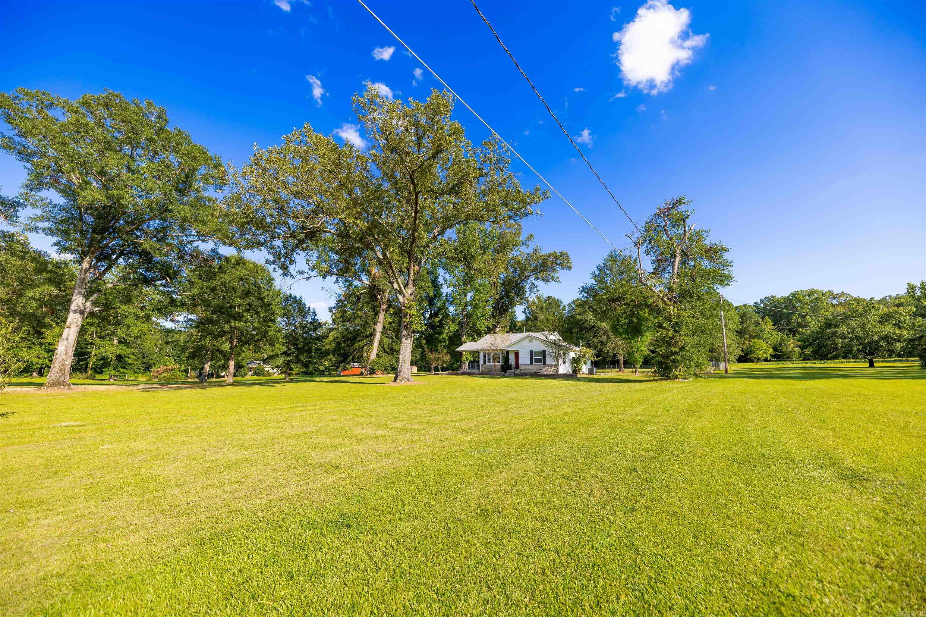 1515 Carroll Rd  Camden, AR