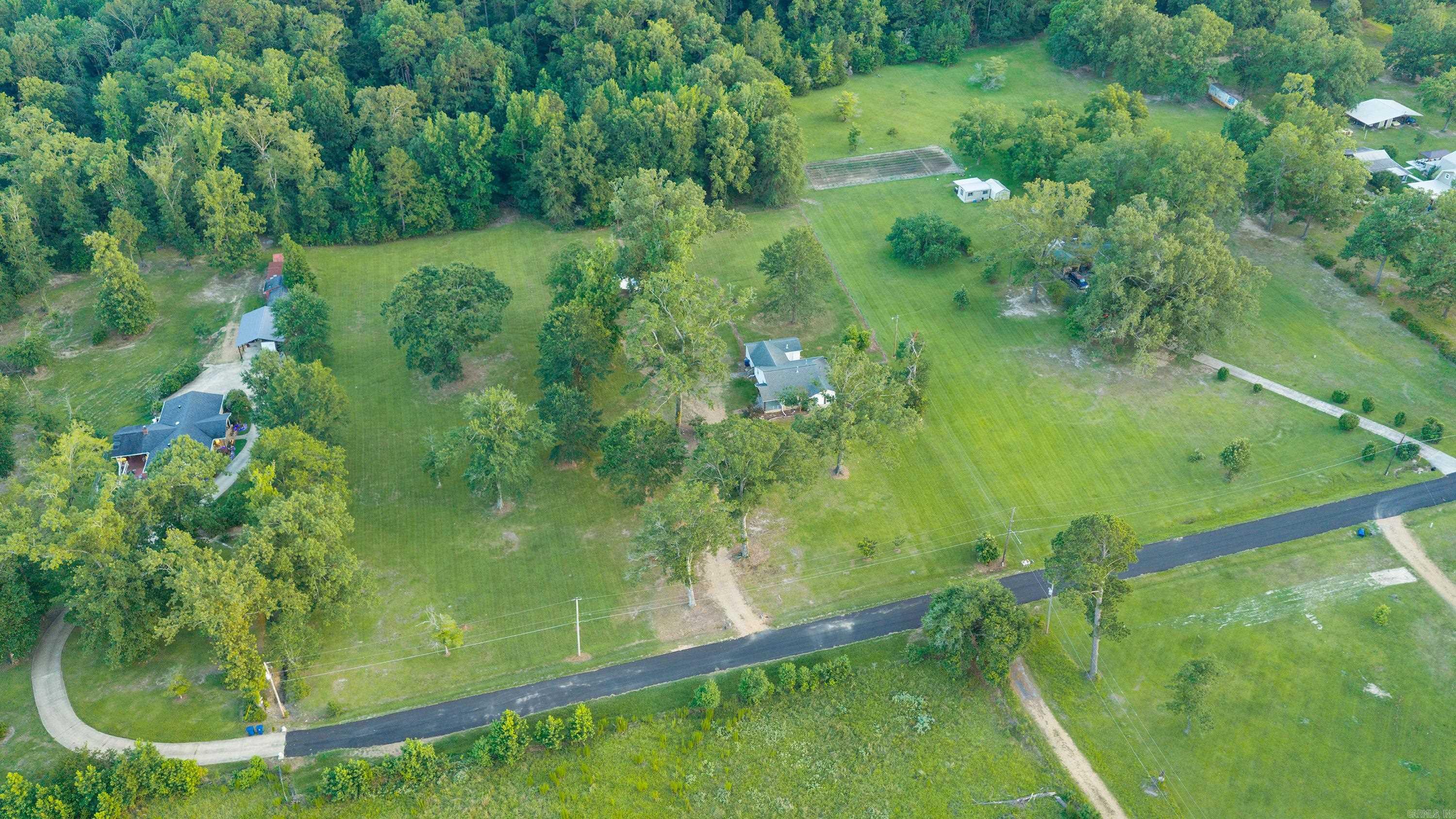 1515 Carroll Rd  Camden, AR
