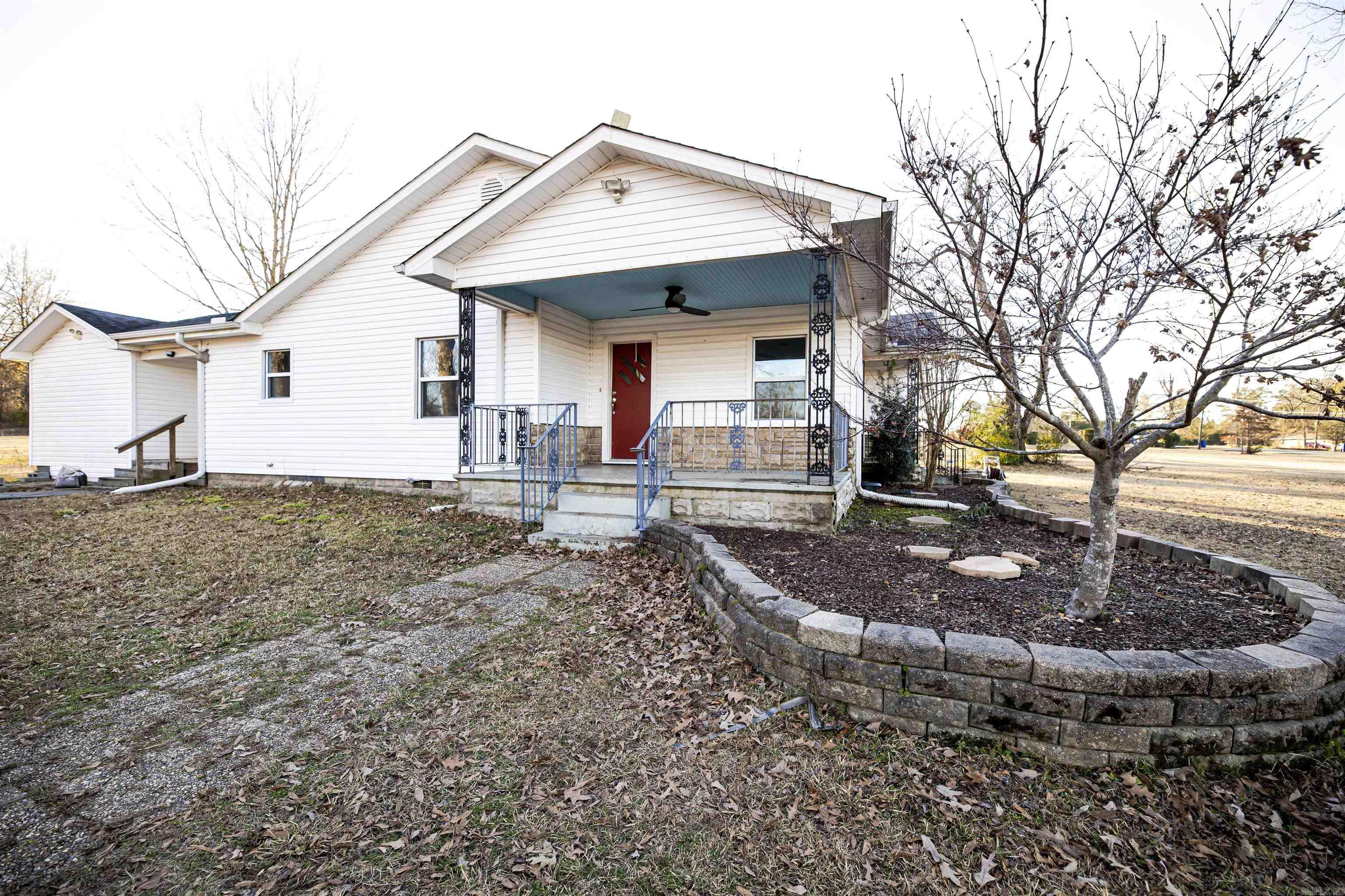 1515 Carroll Rd  Camden, AR