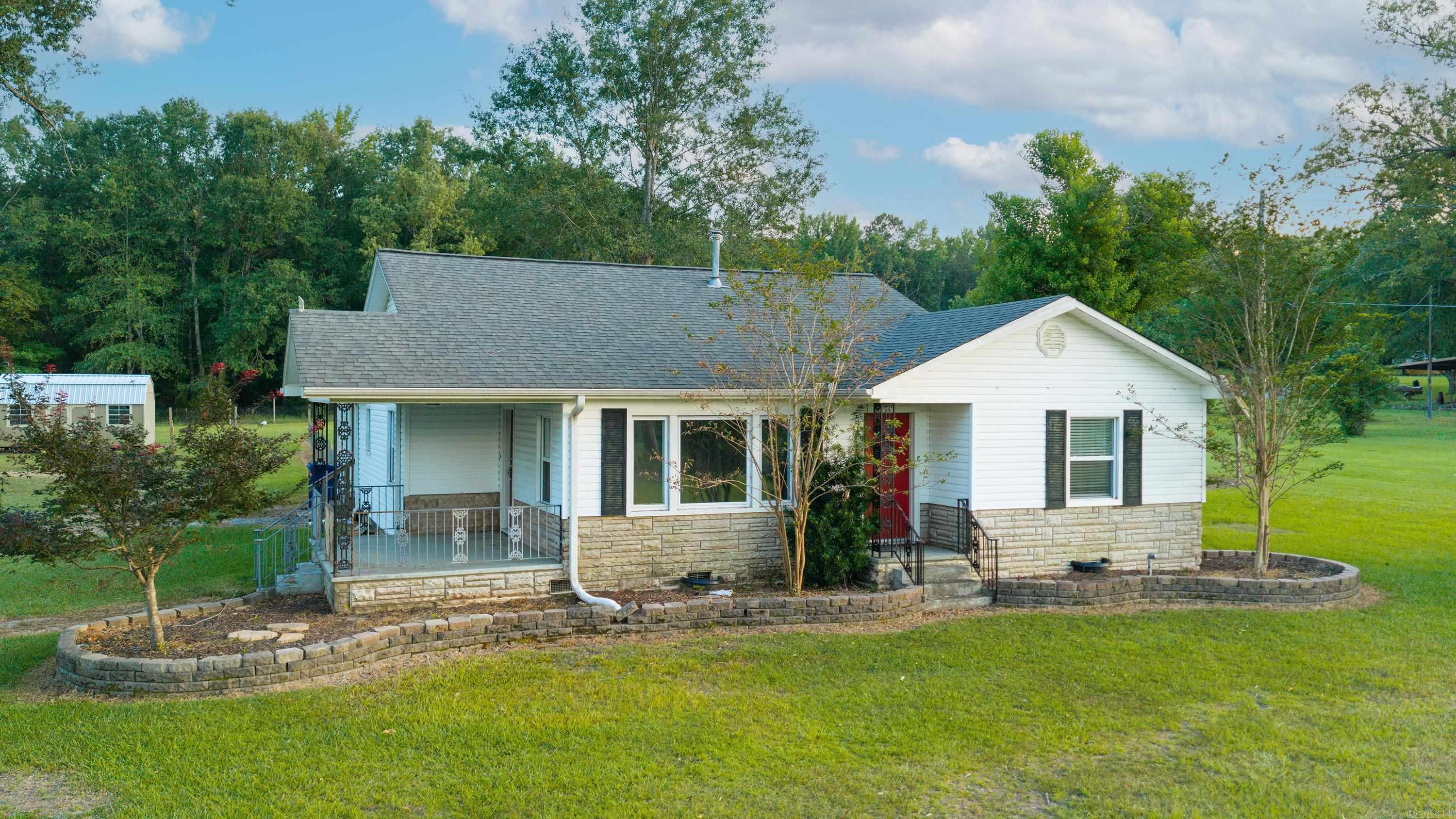 1515 Carroll Rd  Camden, AR