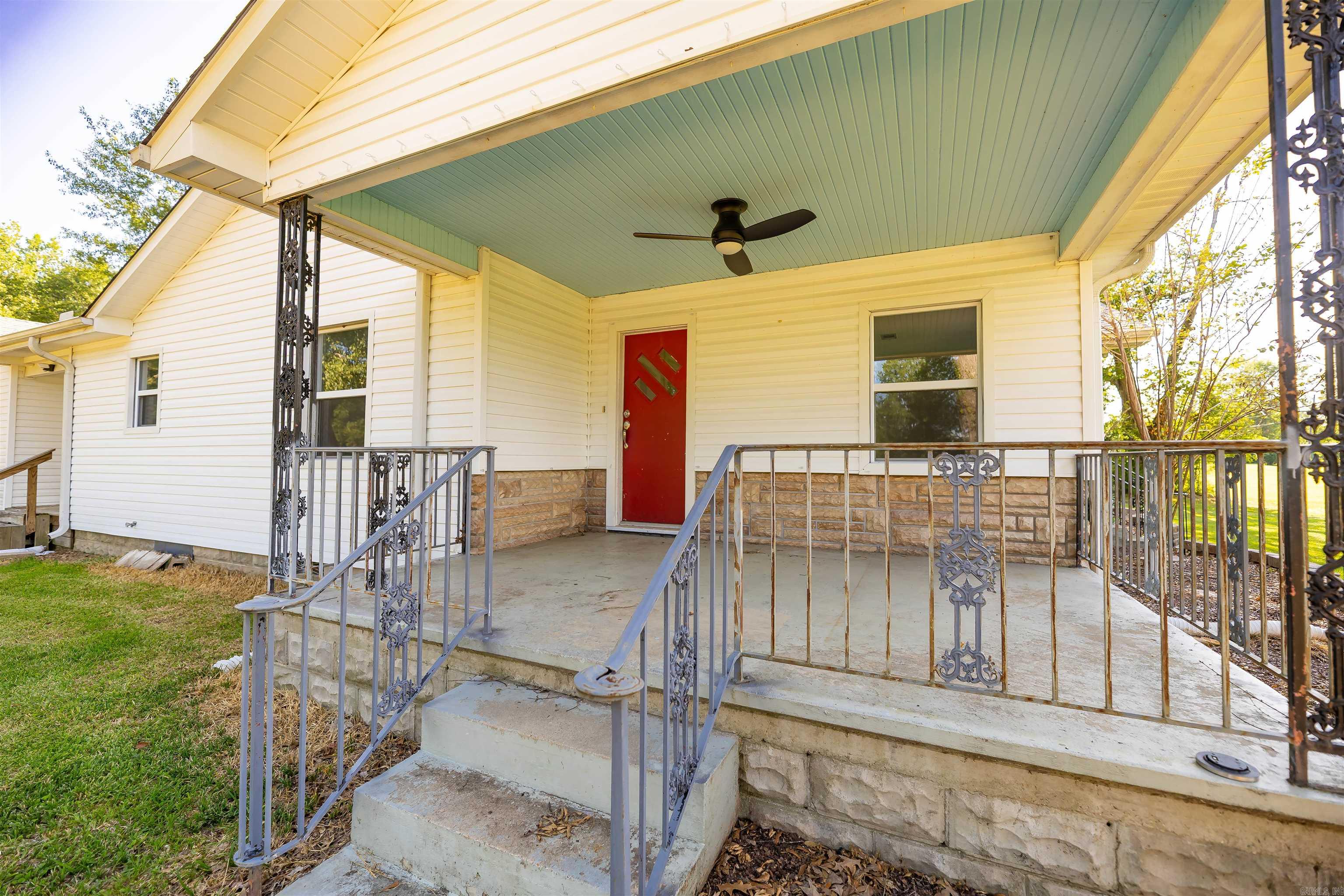 1515 Carroll Rd  Camden, AR