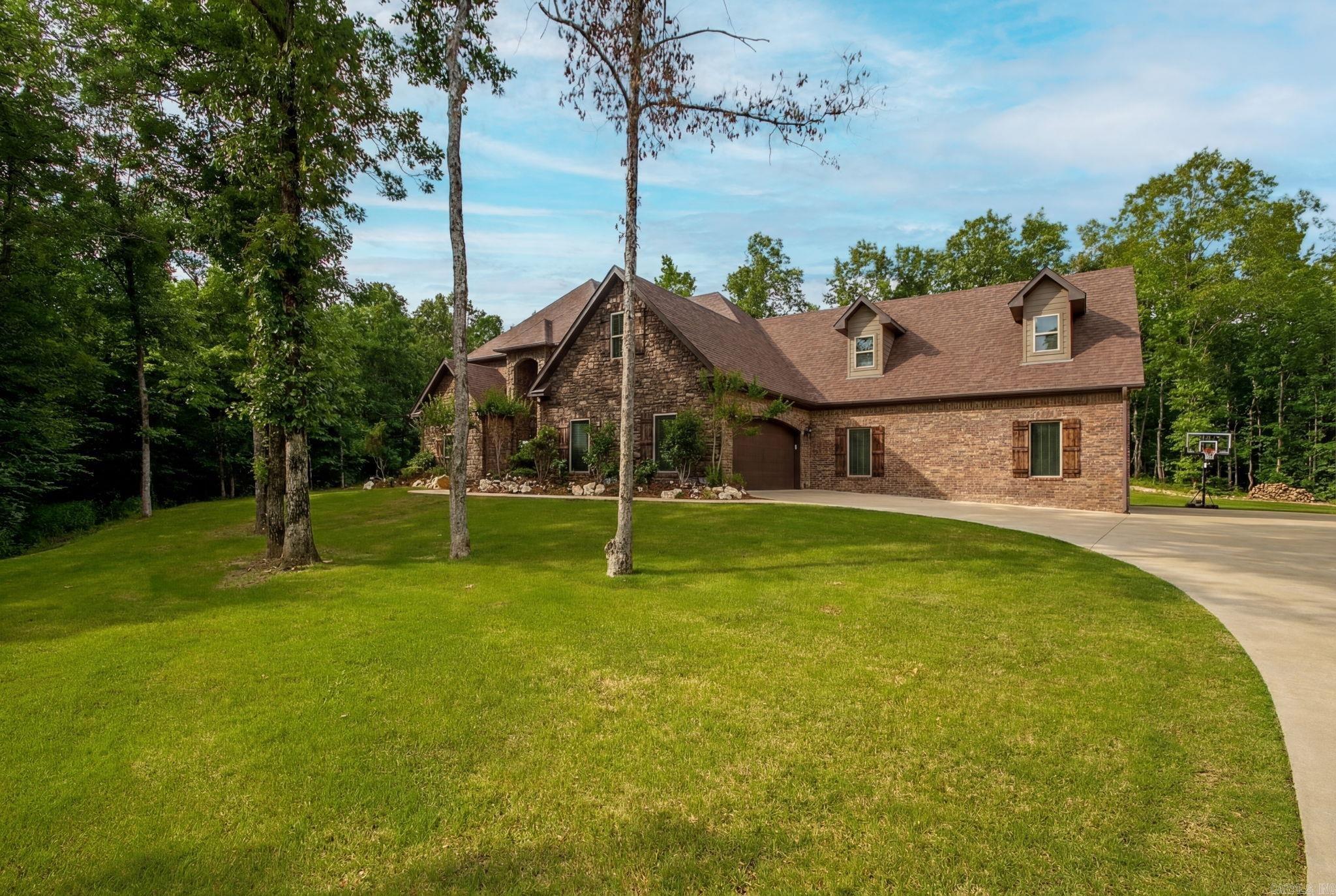 2000 Boulder Cir  Little Rock, AR