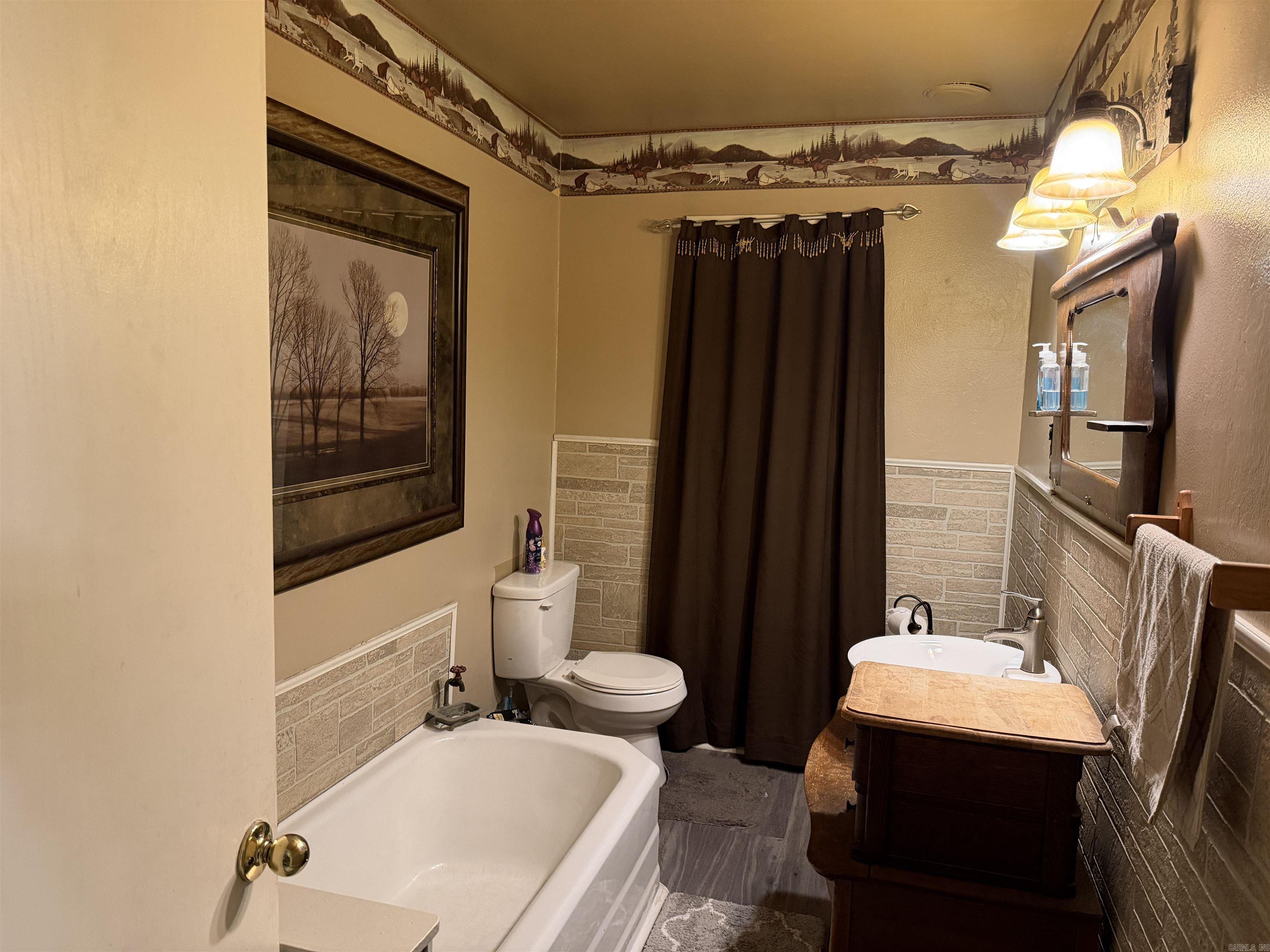 512 West Street  White Hall, AR