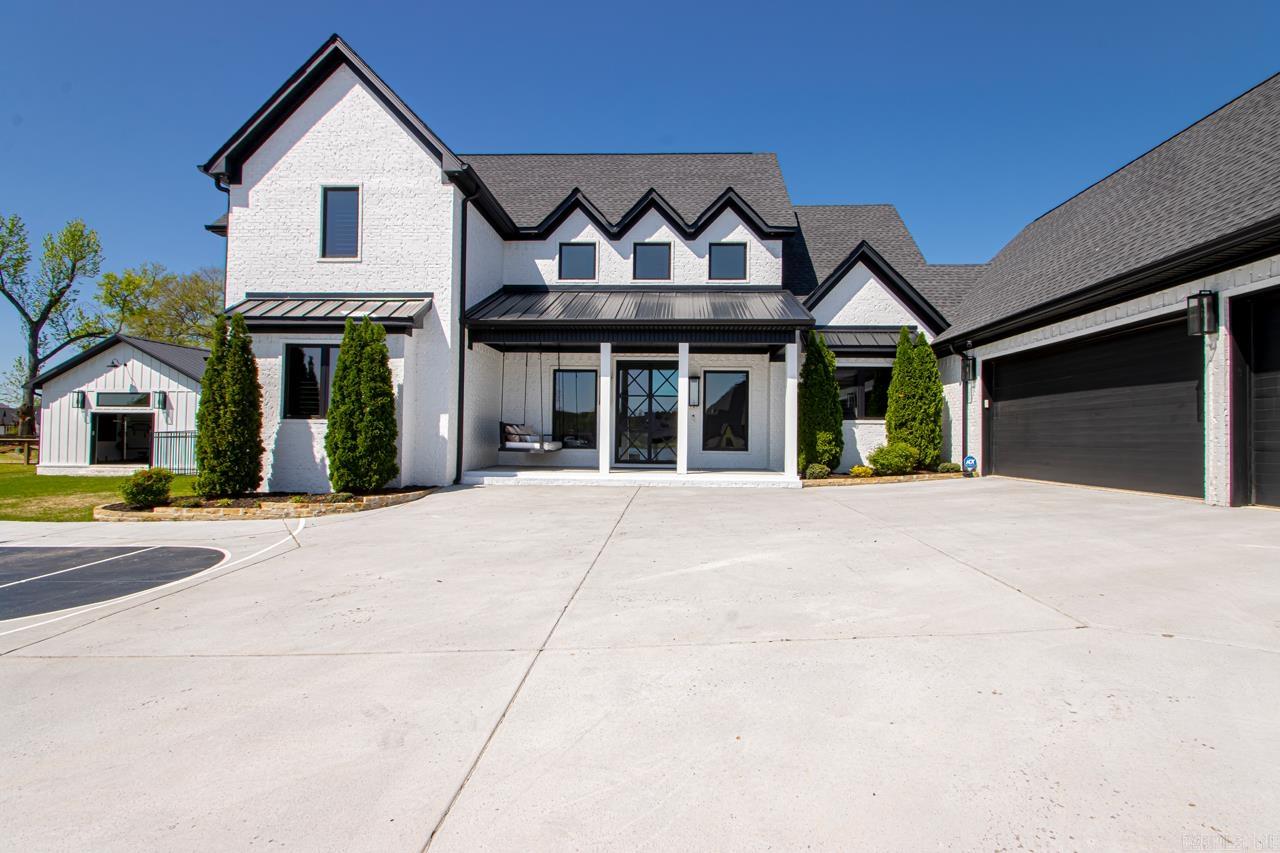 7509 S Shoreline  Benton, AR