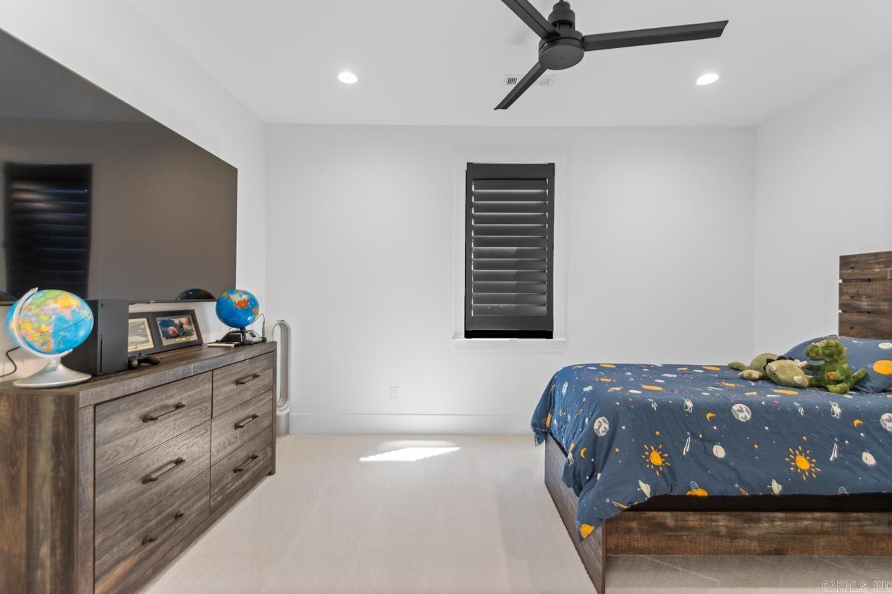 7509 S Shoreline  Benton, AR