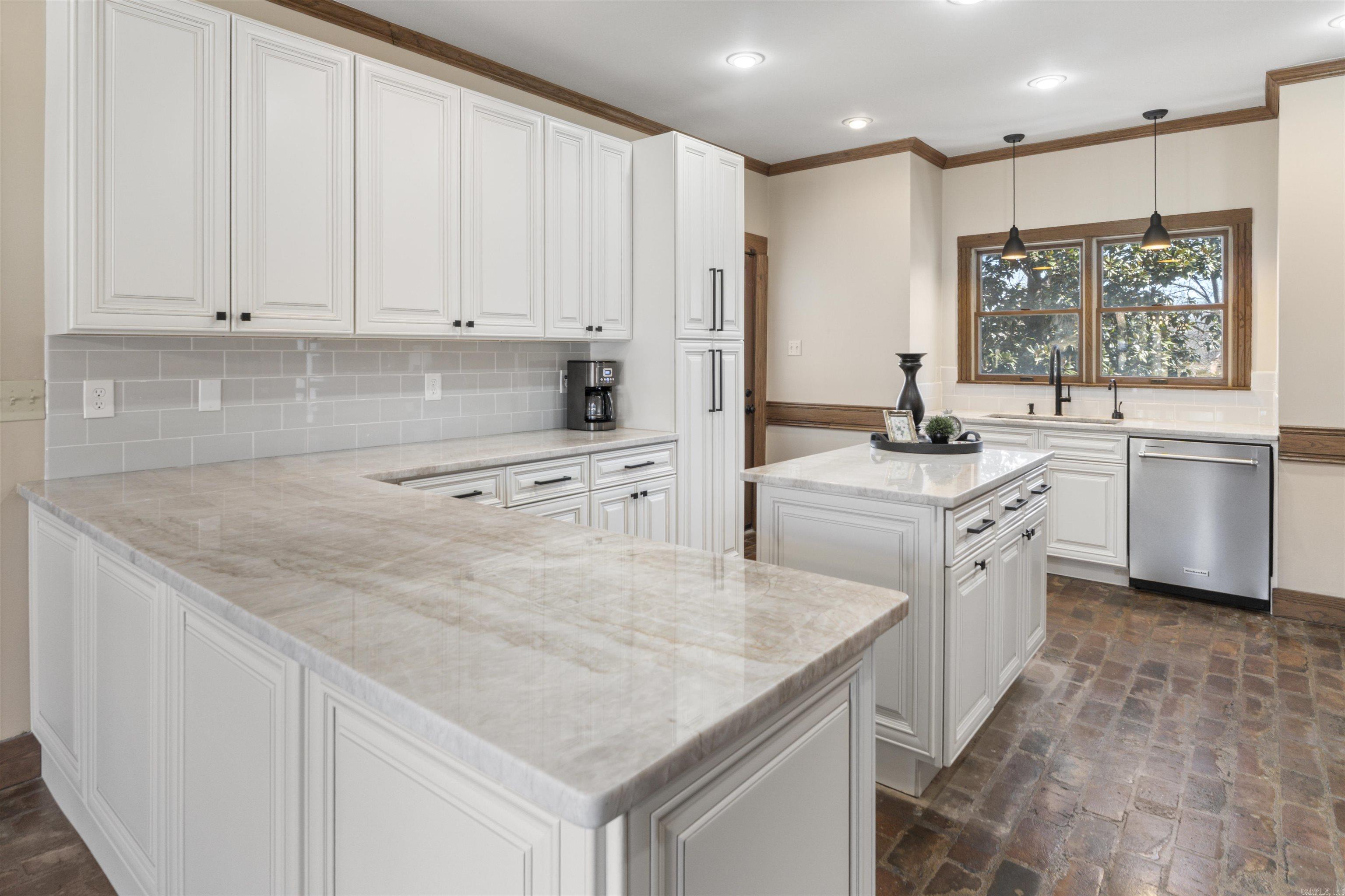 5113 North Hills Blvd  North Little Rock, AR