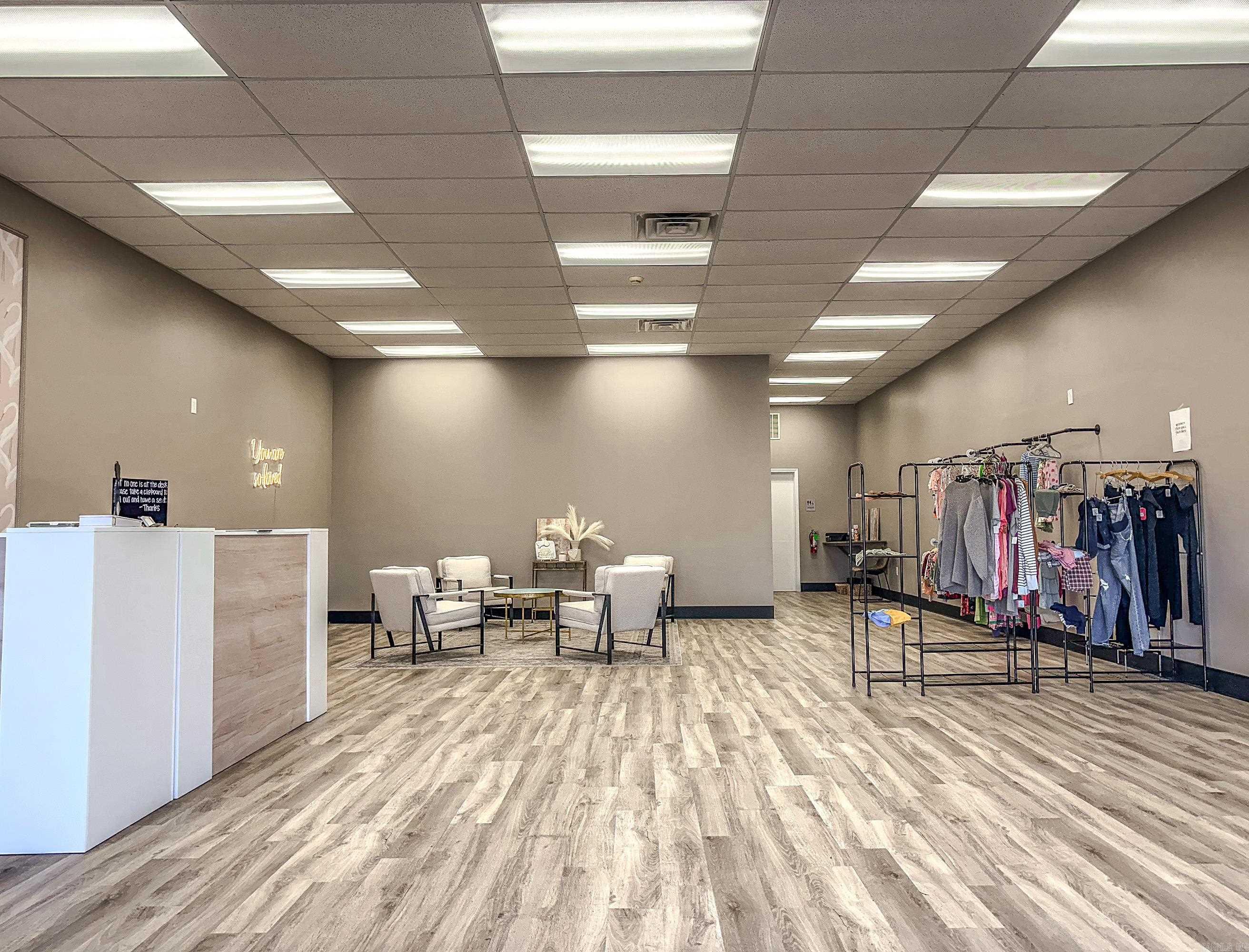 7197 Sheridan Suite 107 White Hall, AR