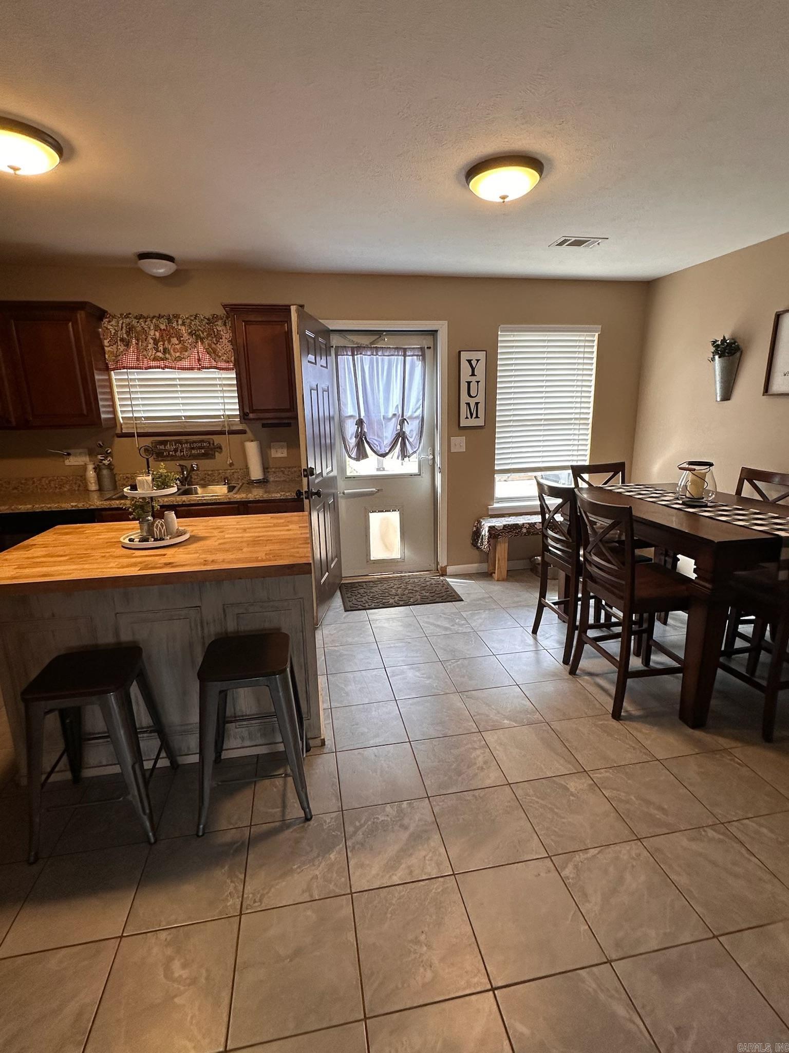 116 Joy  Higginson, AR