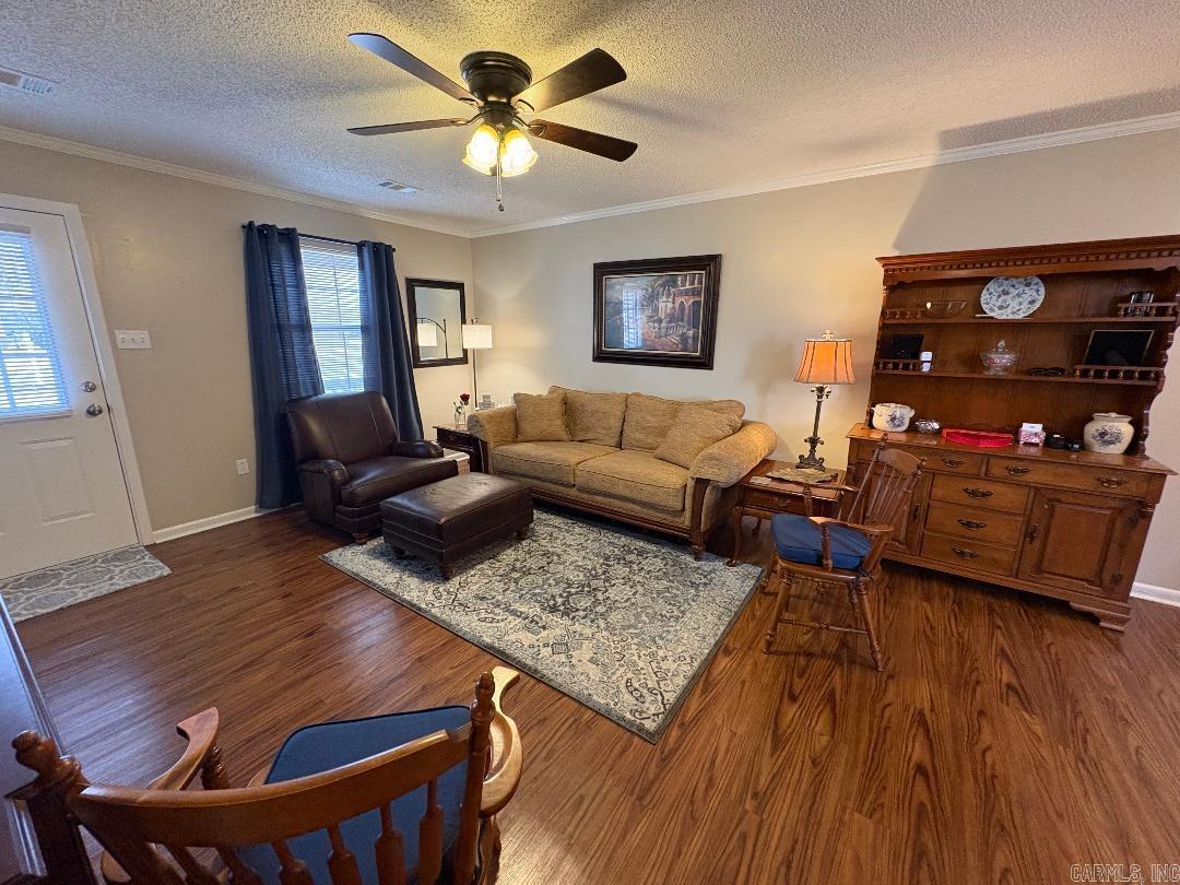 1905 Skylark  Beebe, AR