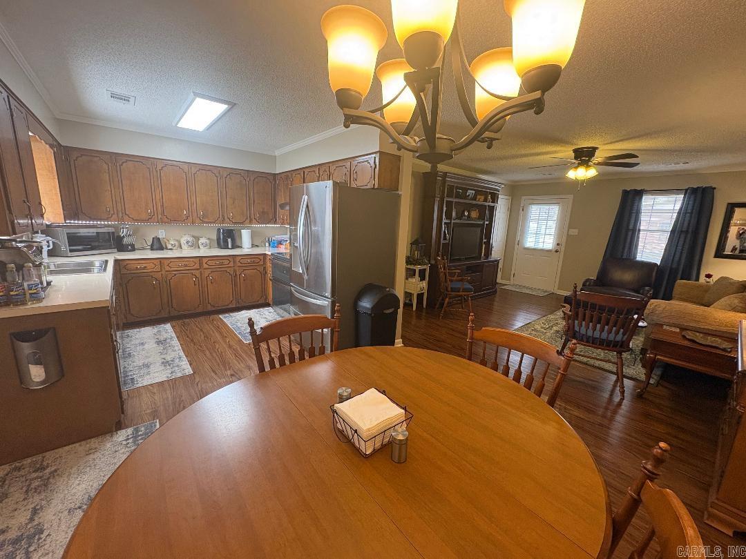 1905 Skylark  Beebe, AR