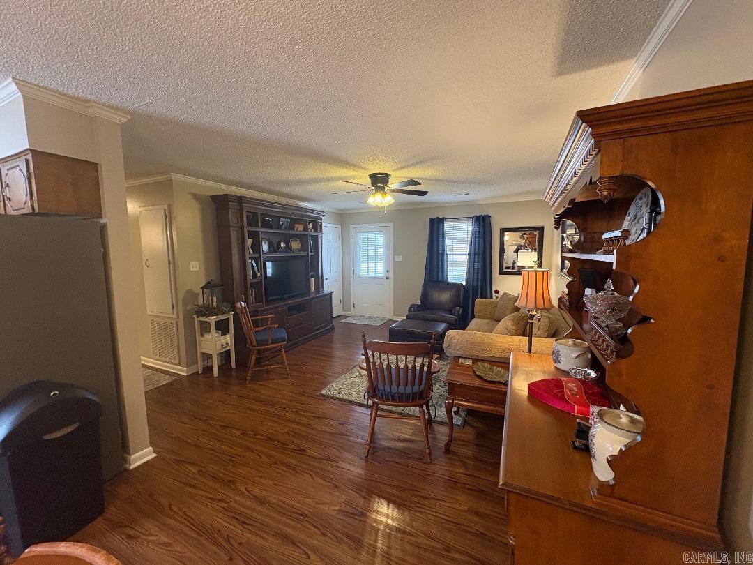 1905 Skylark  Beebe, AR