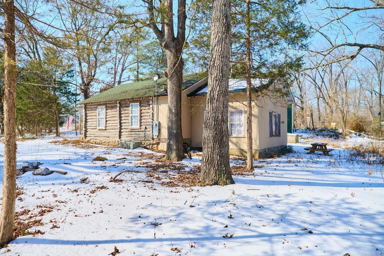 1729 US-63  Williford, AR