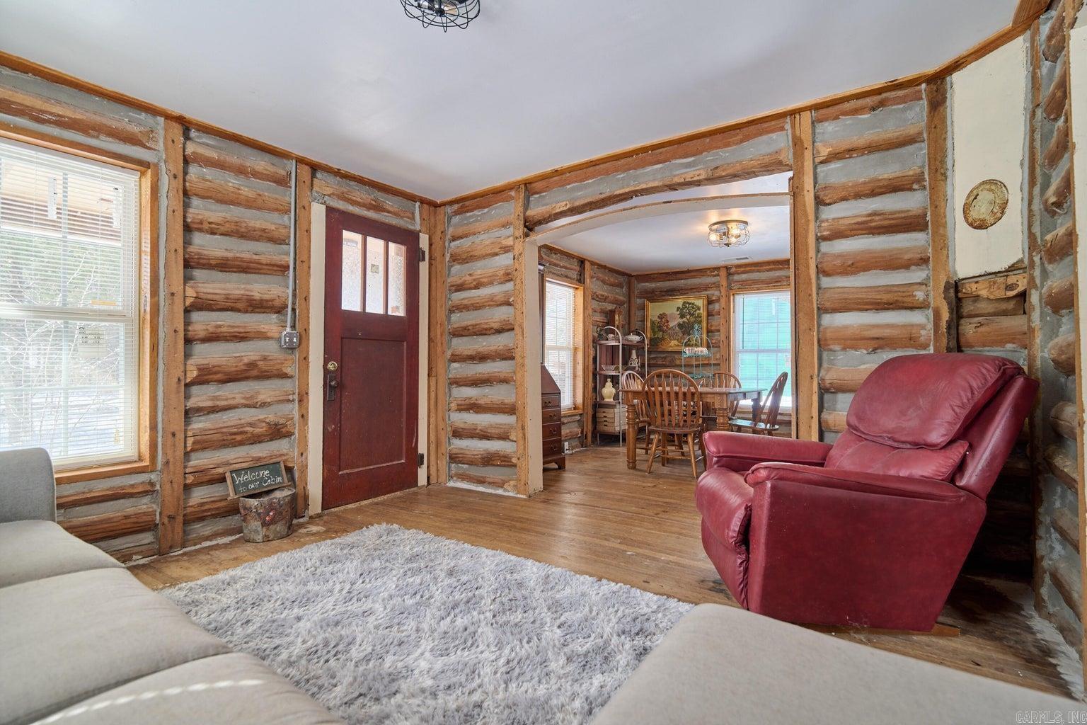 1729 US-63  Williford, AR