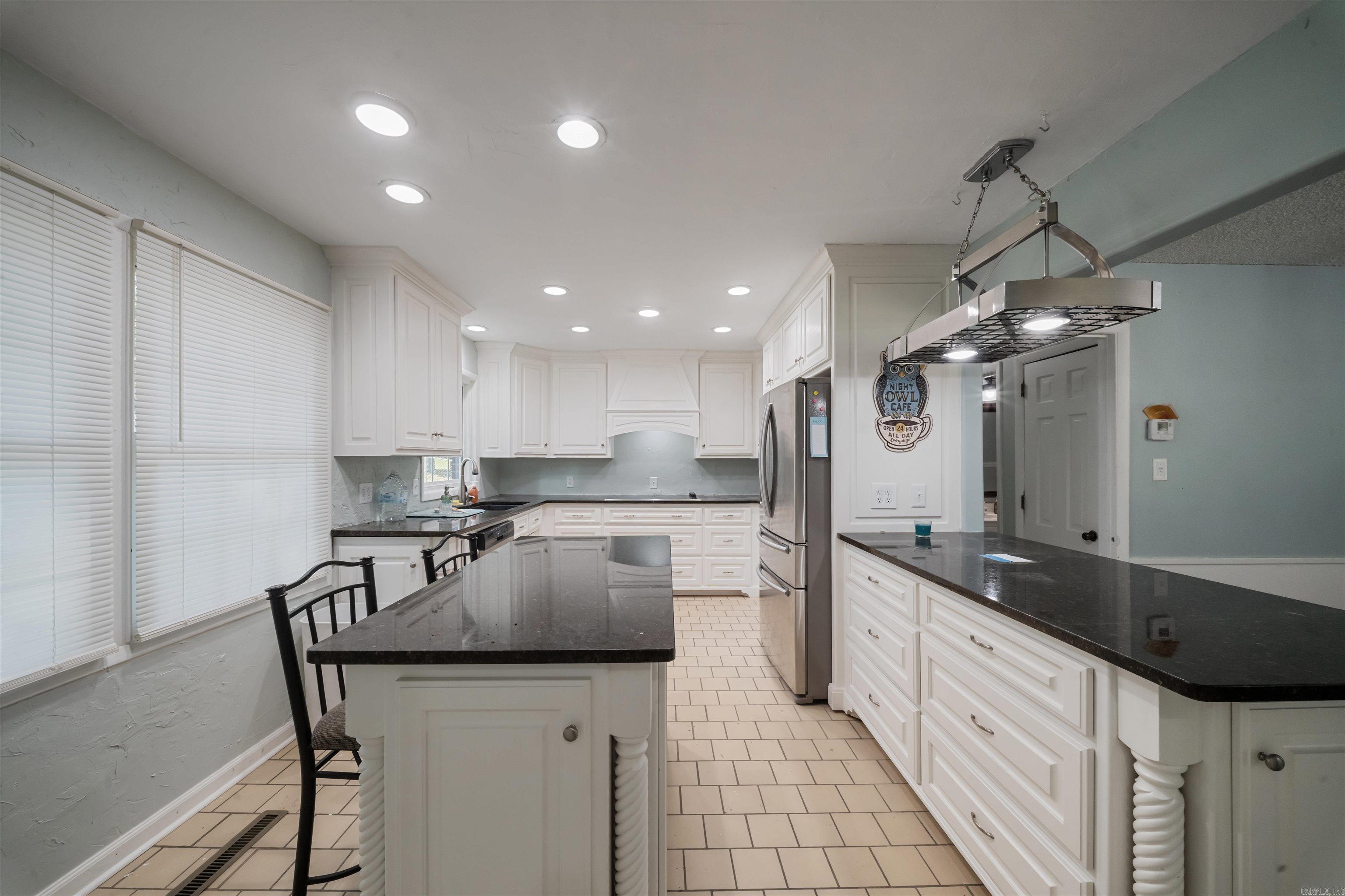 212 COUNTRY CLUB RD  Malvern, AR