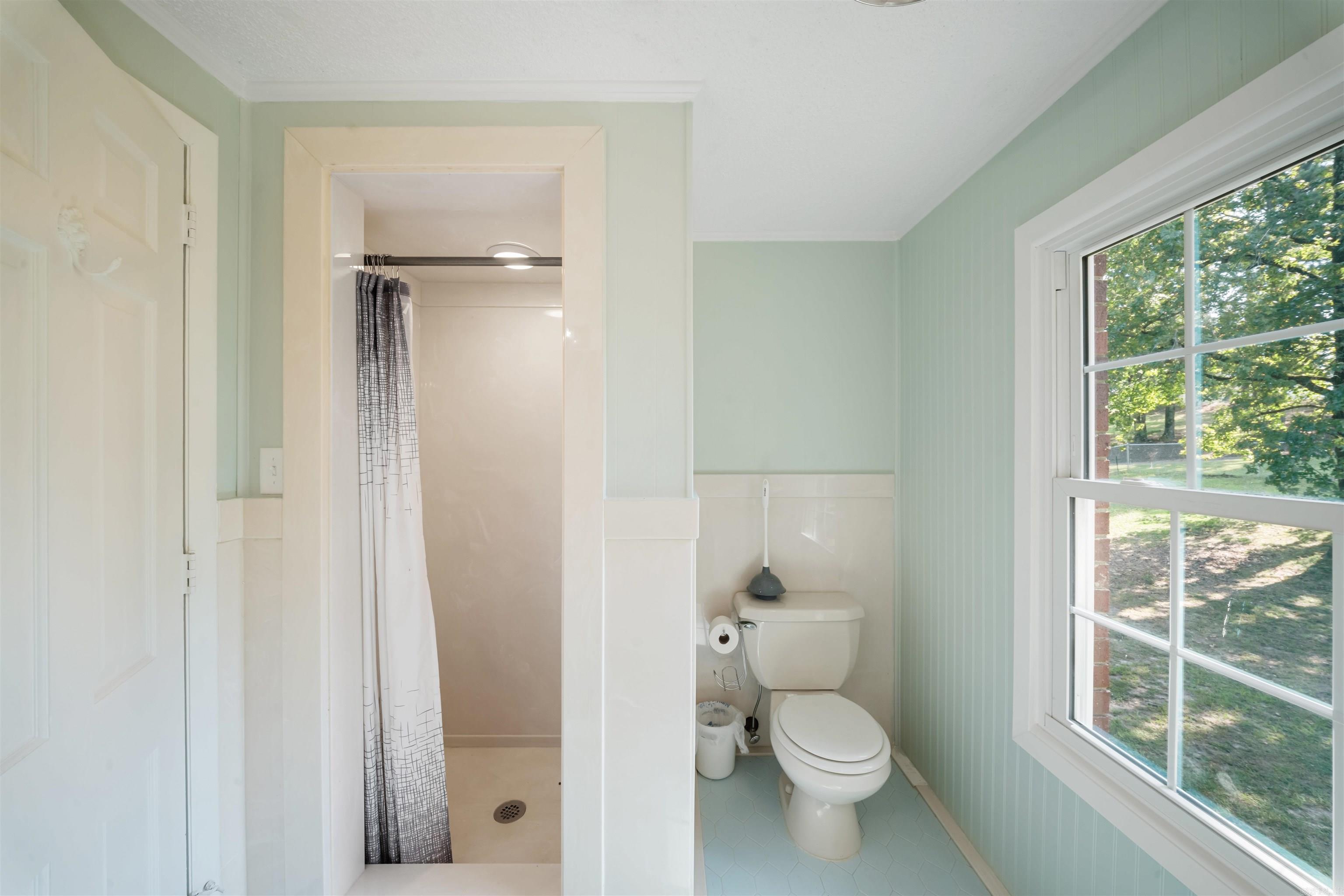 212 COUNTRY CLUB RD  Malvern, AR