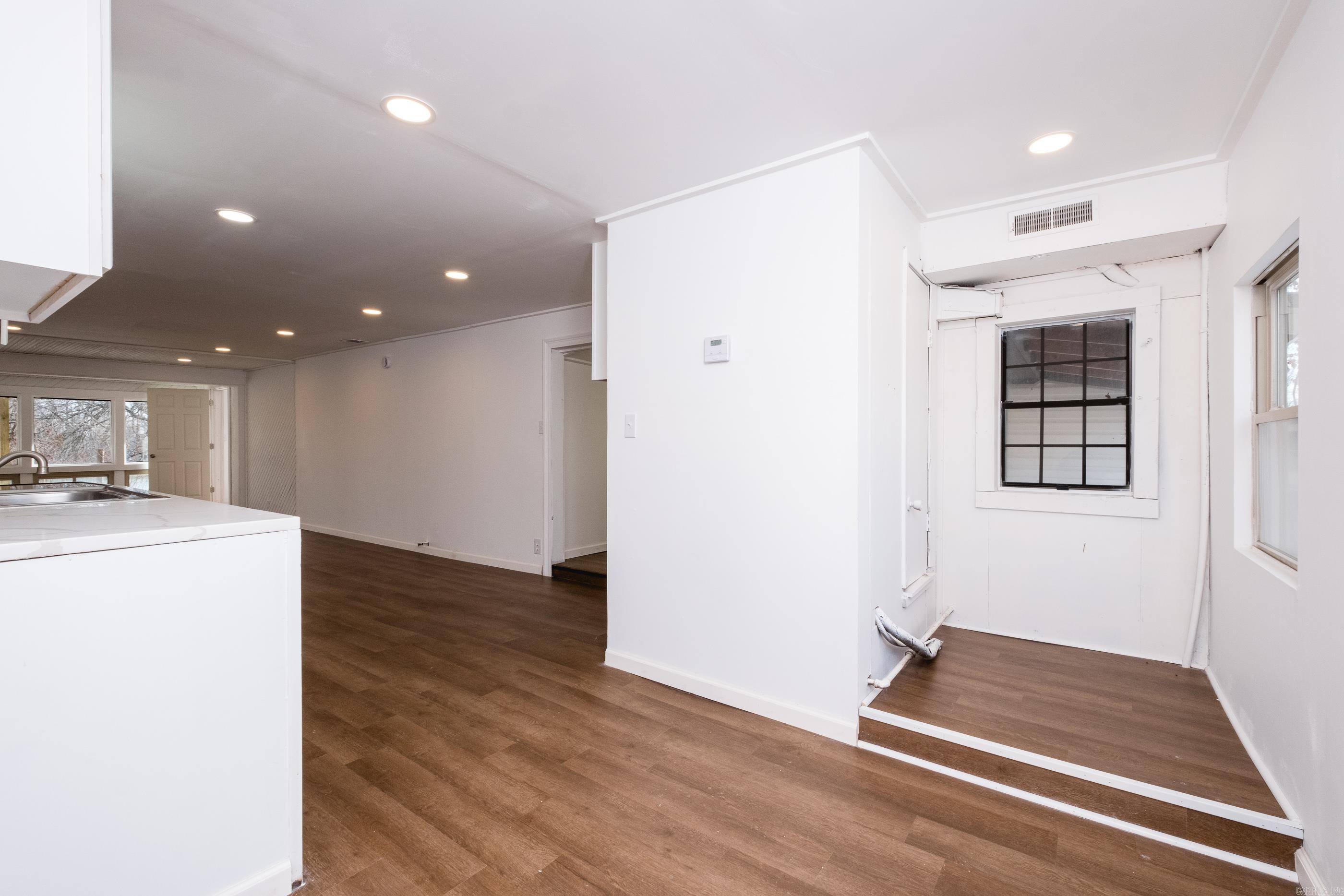 13118 Old River Dr  Scott, AR