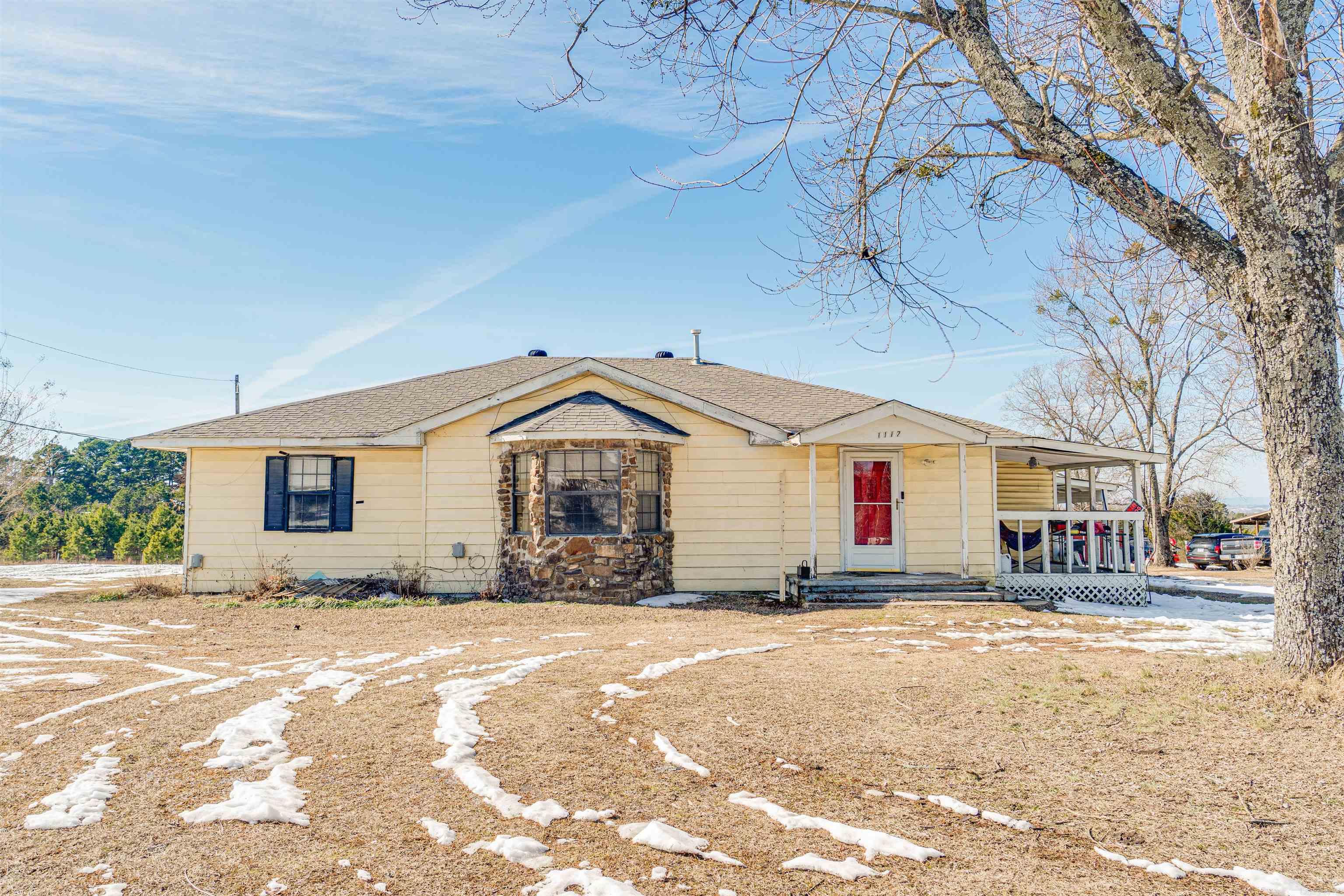 1119 and 1117 Granny Hollow Road  Jerusalem, AR