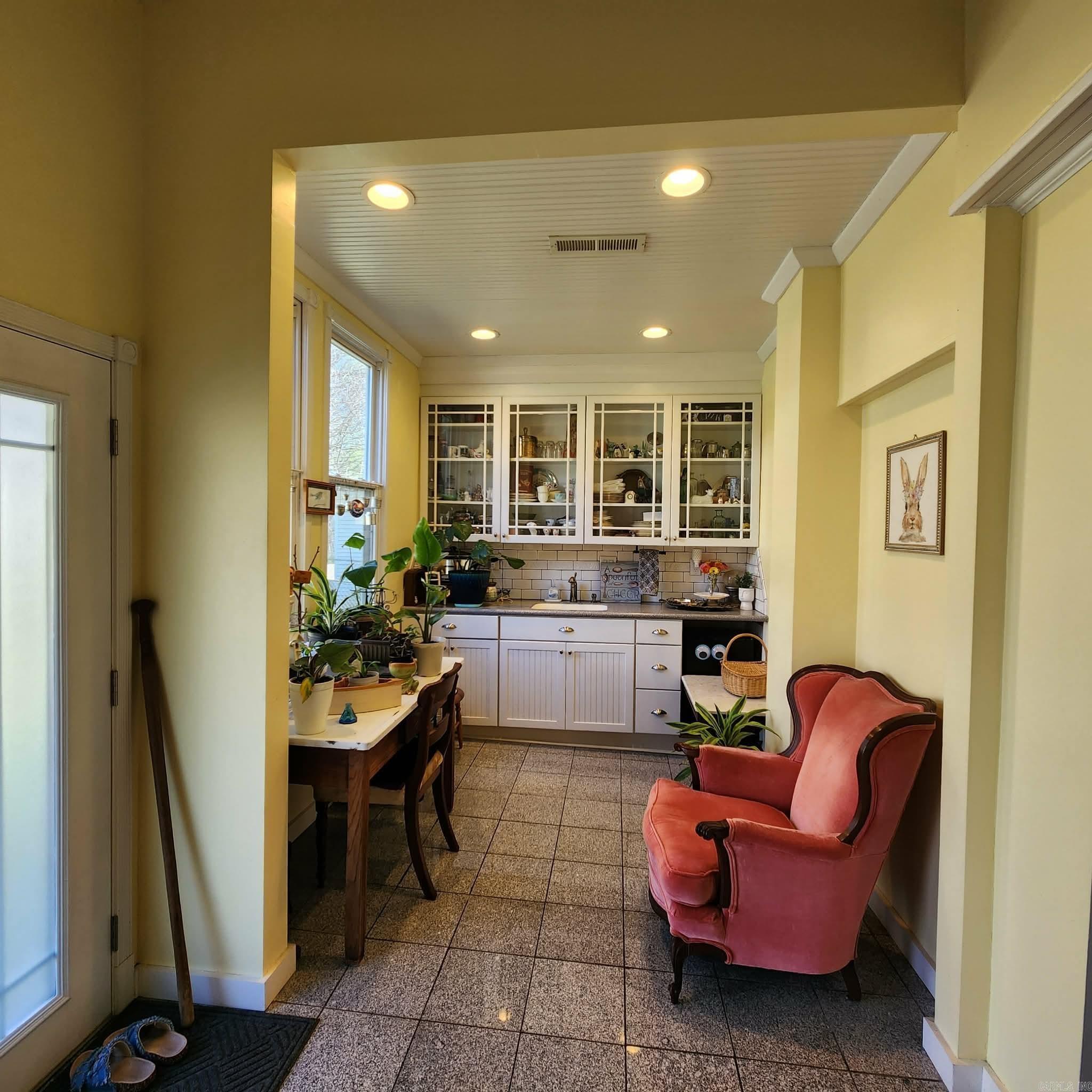 1198 Perry Street Helena, AR 72342