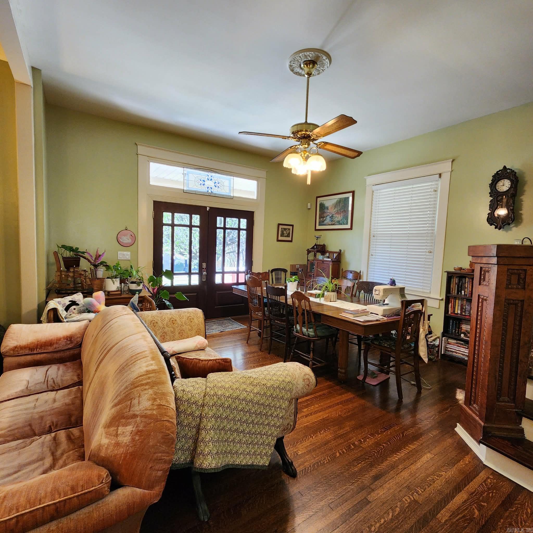 1198 Perry Street Helena, AR 72342