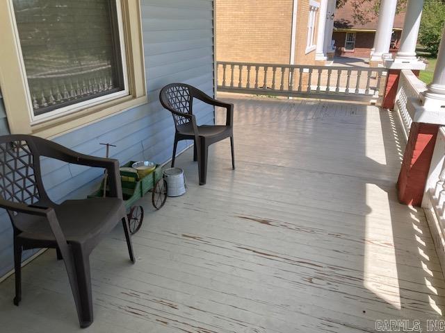 1198 Perry Street Helena, AR 72342