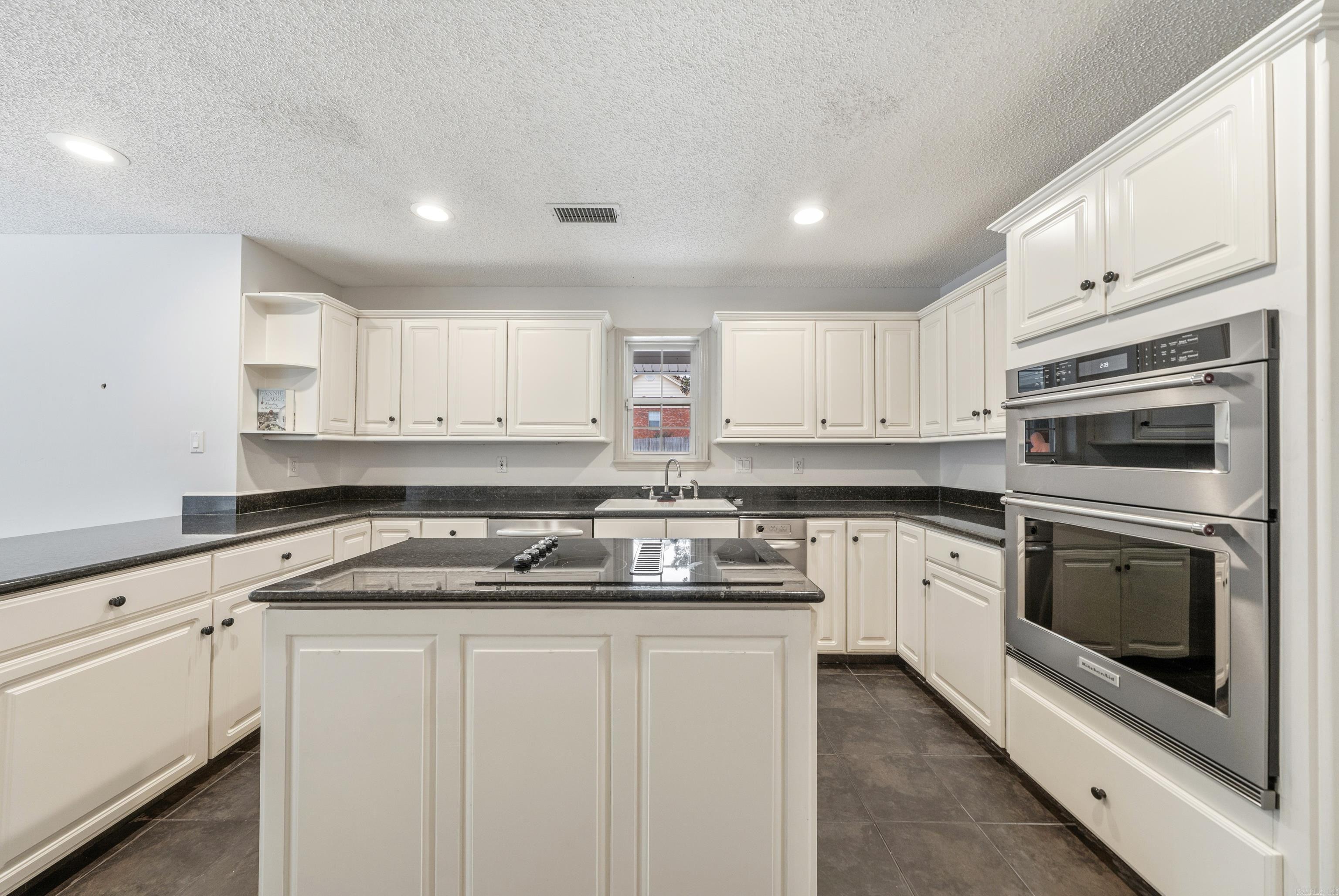 332 Quail Creek  Hot Springs, AR