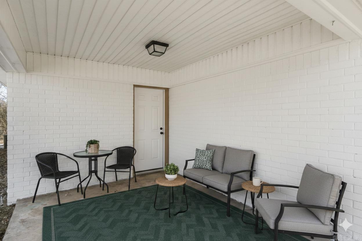 8563 Renee  Benton, AR