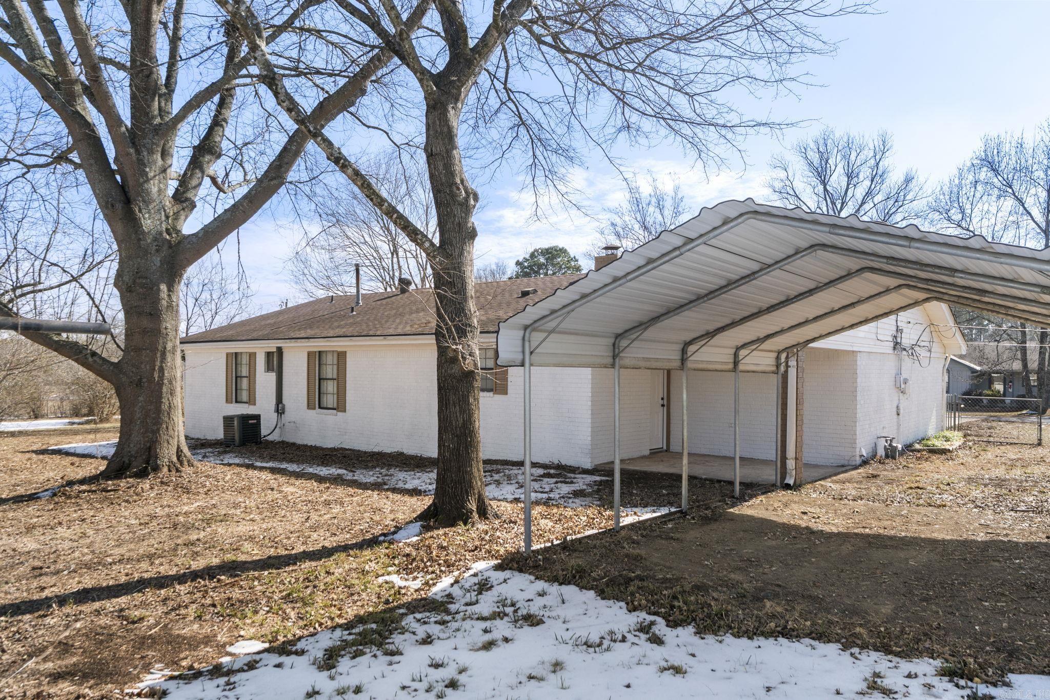 8563 Renee  Benton, AR