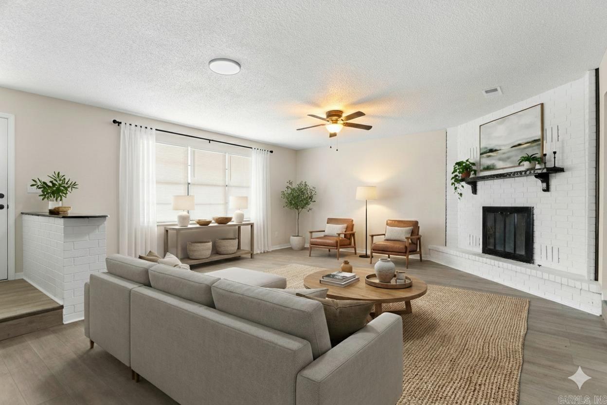 8563 Renee  Benton, AR