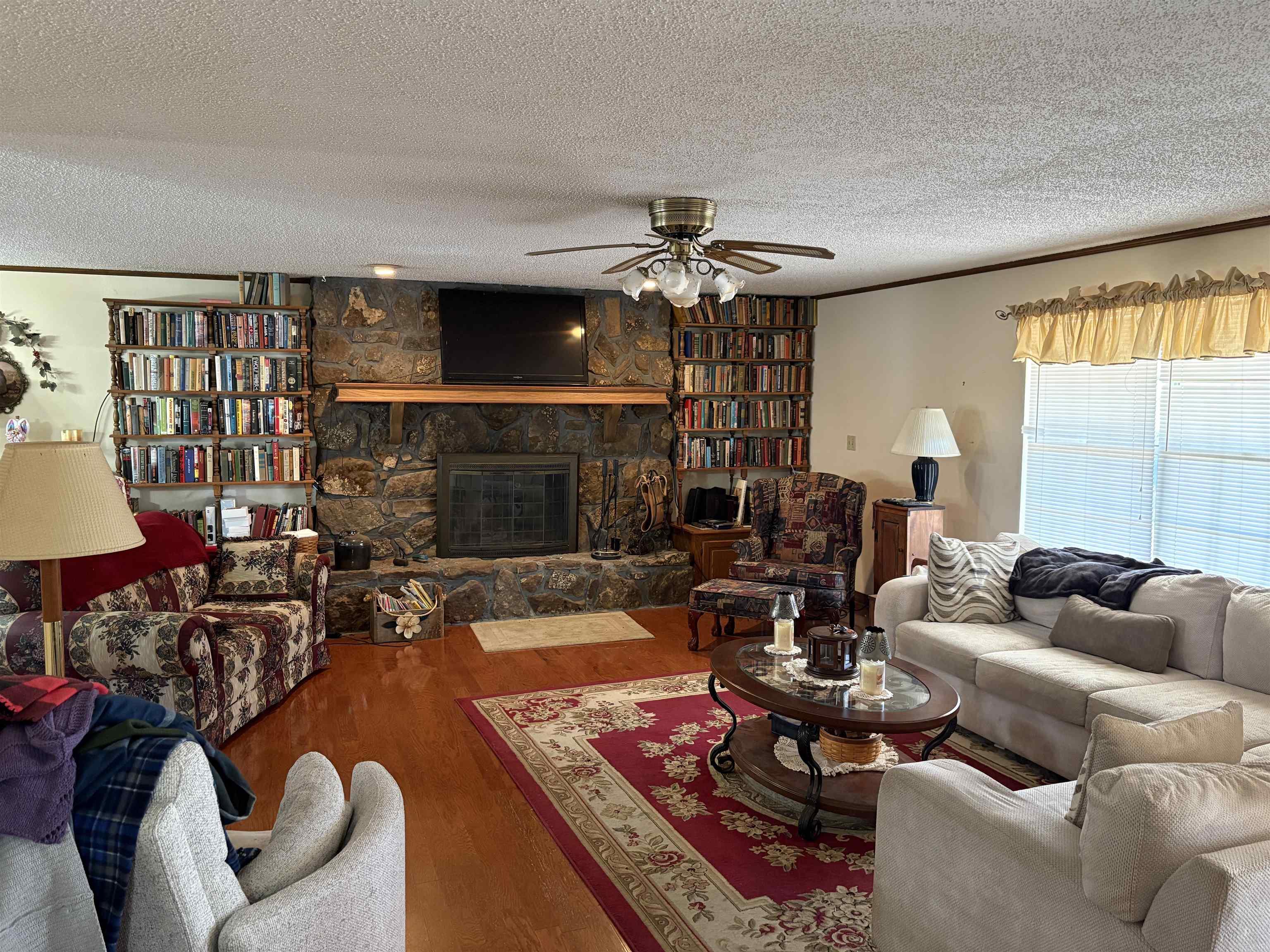 1470 College  Conway, AR