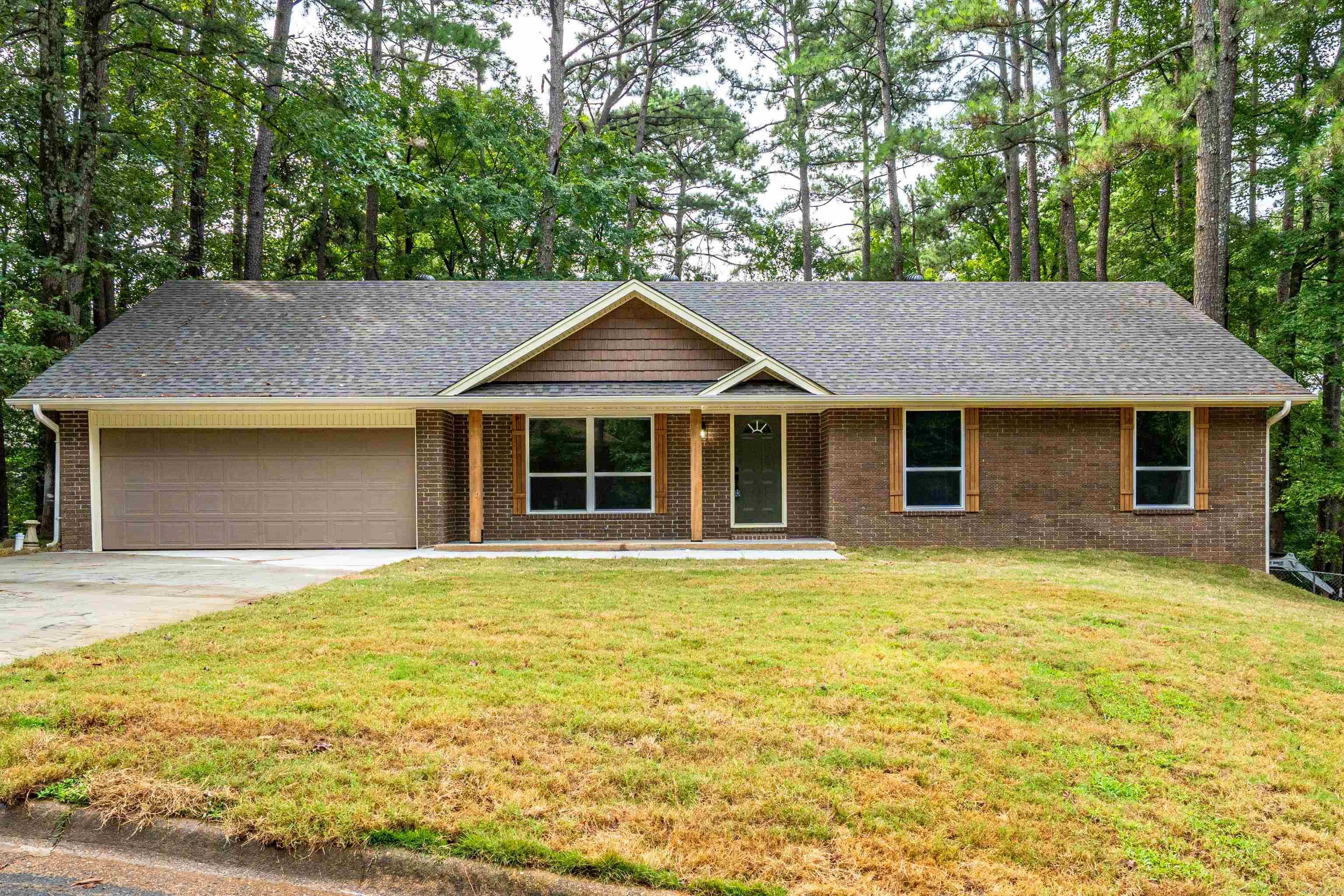 4 Ivy  Arkadelphia, AR