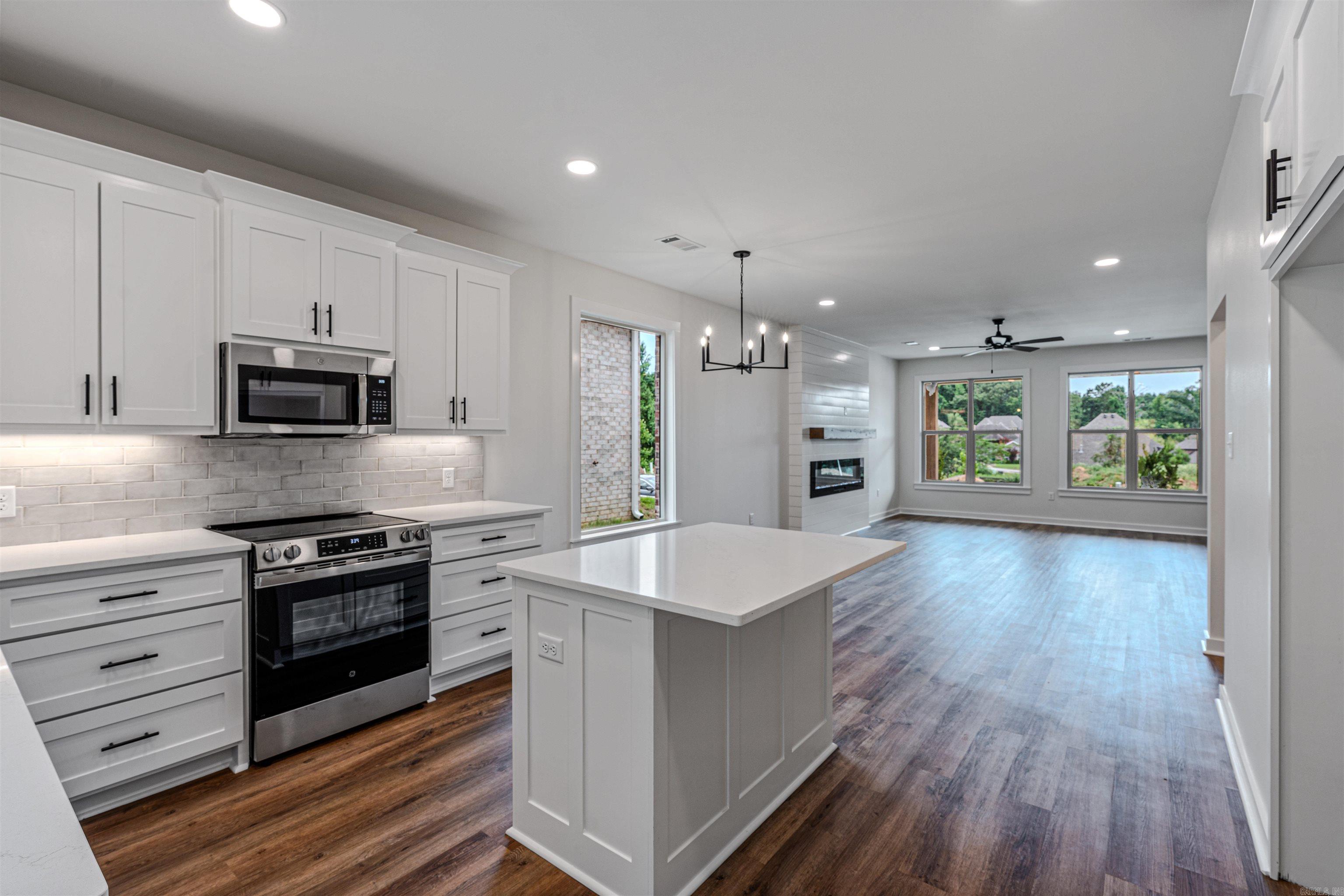 1120 Grand Teton  Benton, AR