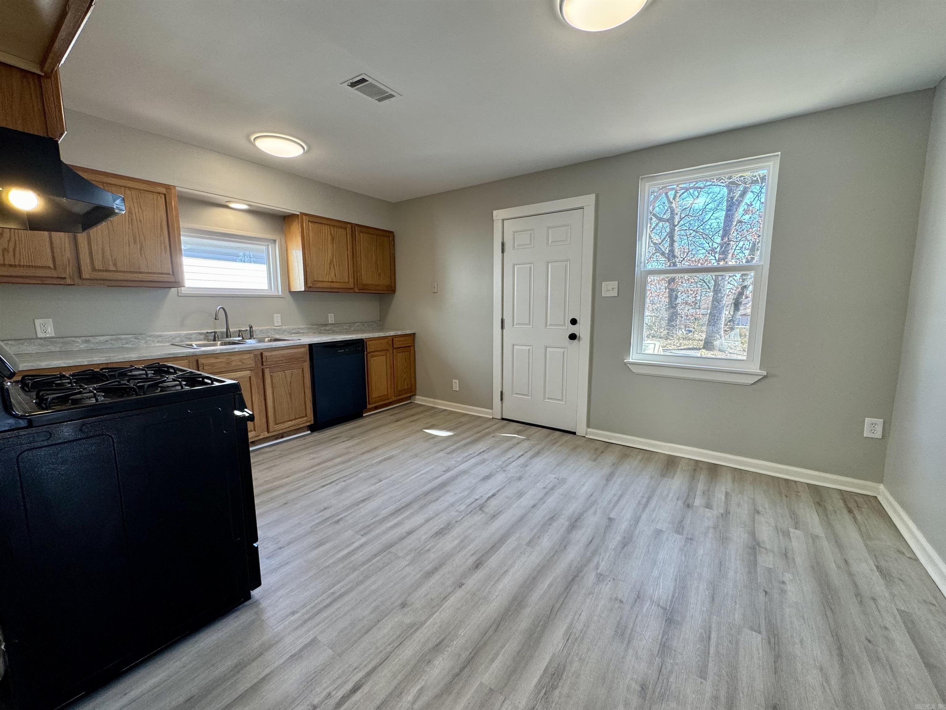 2111 S Tyler  Little Rock, AR