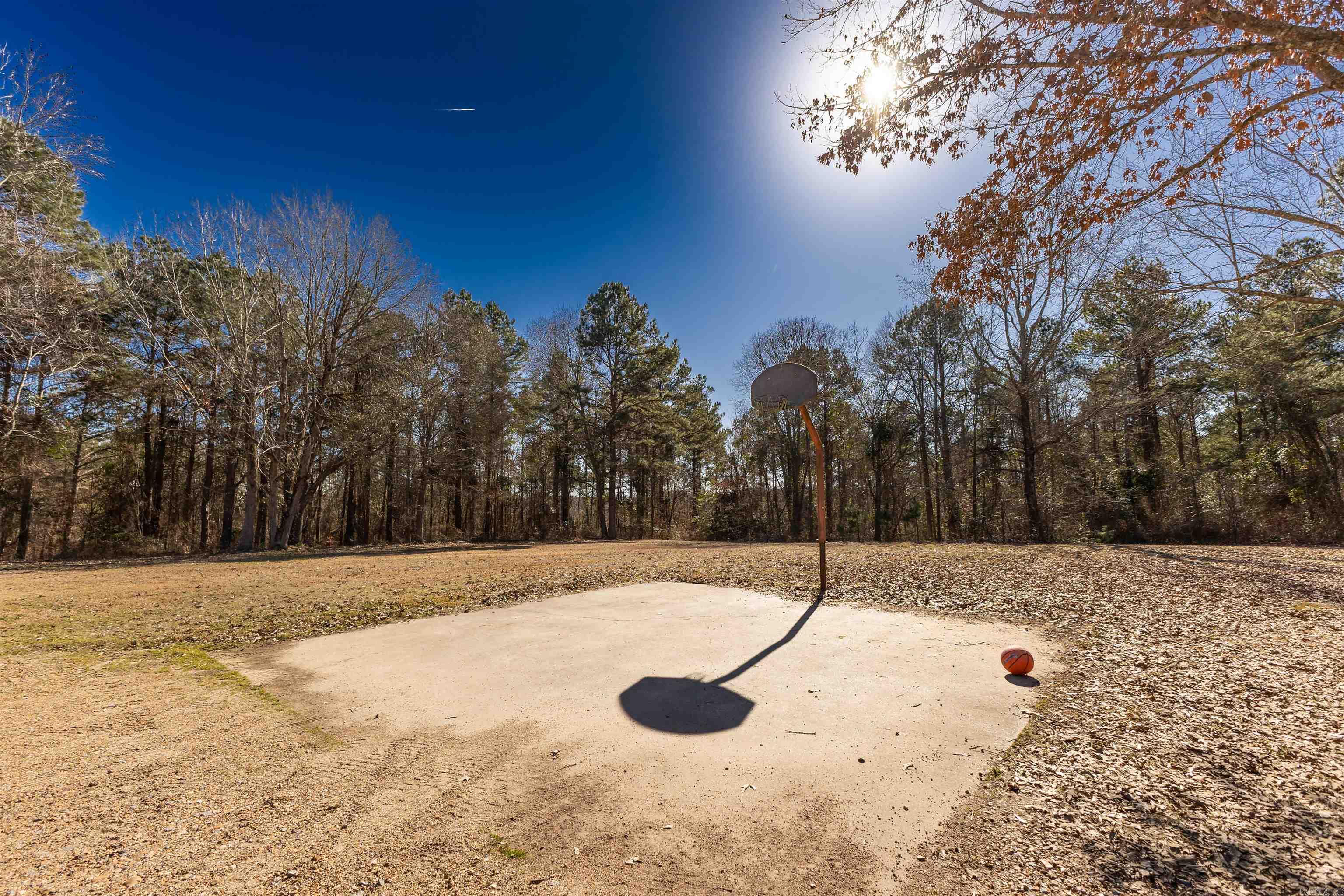 191 Charlie Vance Road El Dorado, AR 71730