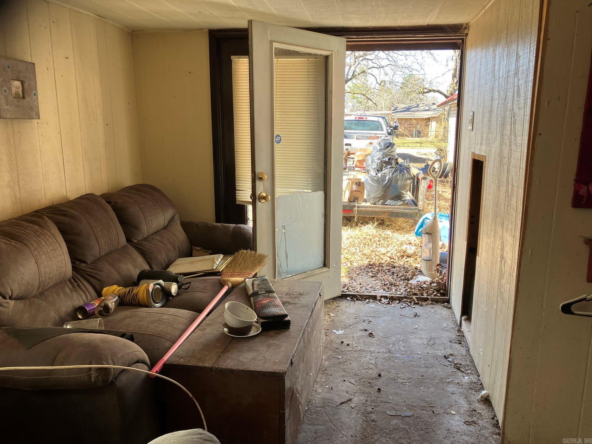 415 Redbud  Waldron, AR