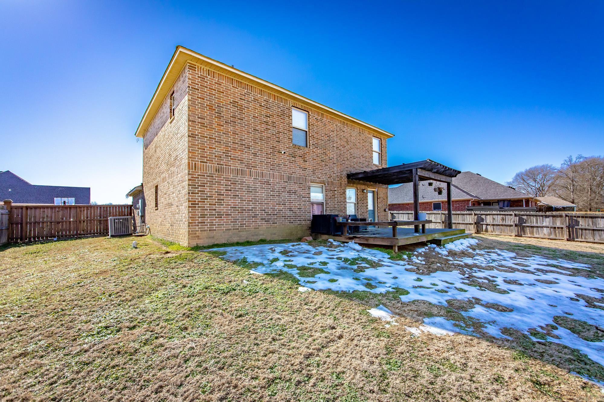 105 Earnhardt Cir  Cabot, AR