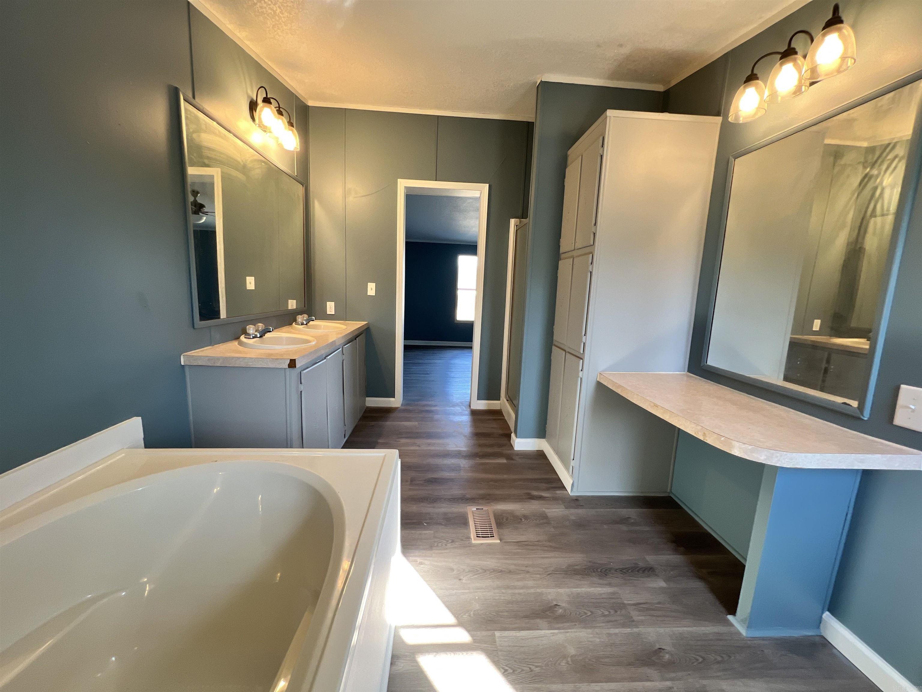 460 Adler  Star City, AR