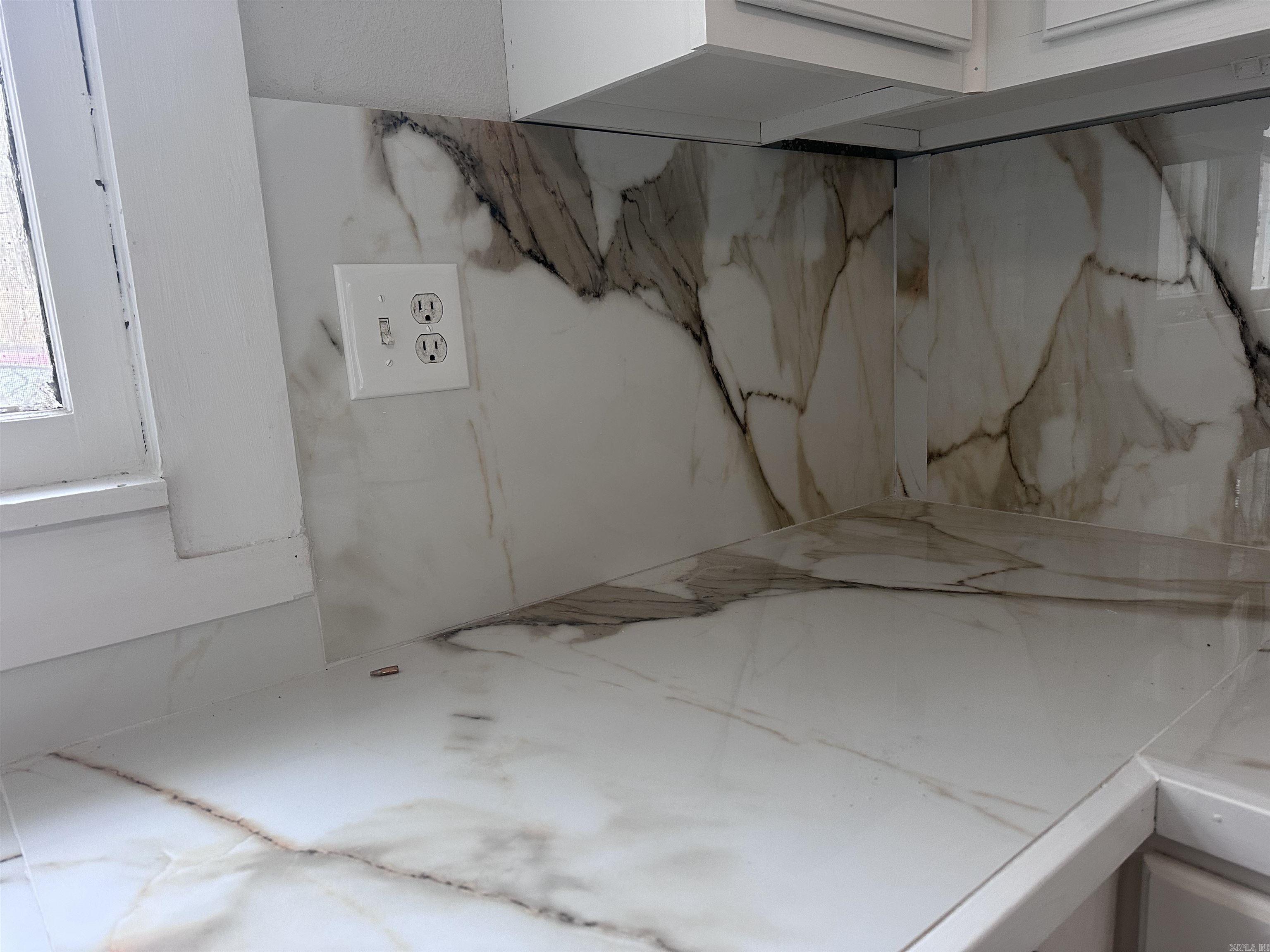 706 W Main  Heber Springs, AR