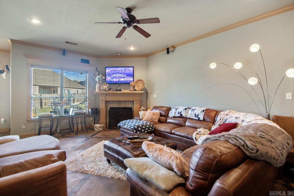 2502 Daisy  Bryant, AR