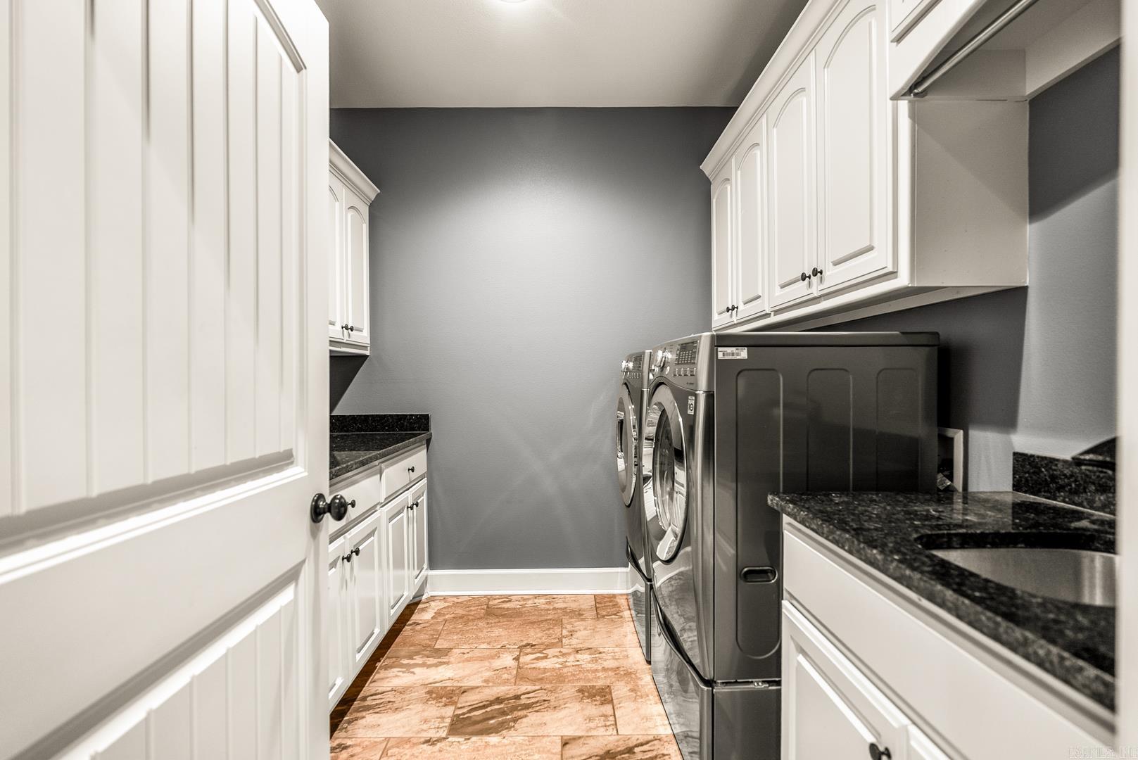 3025 Redrock  Little Rock, AR