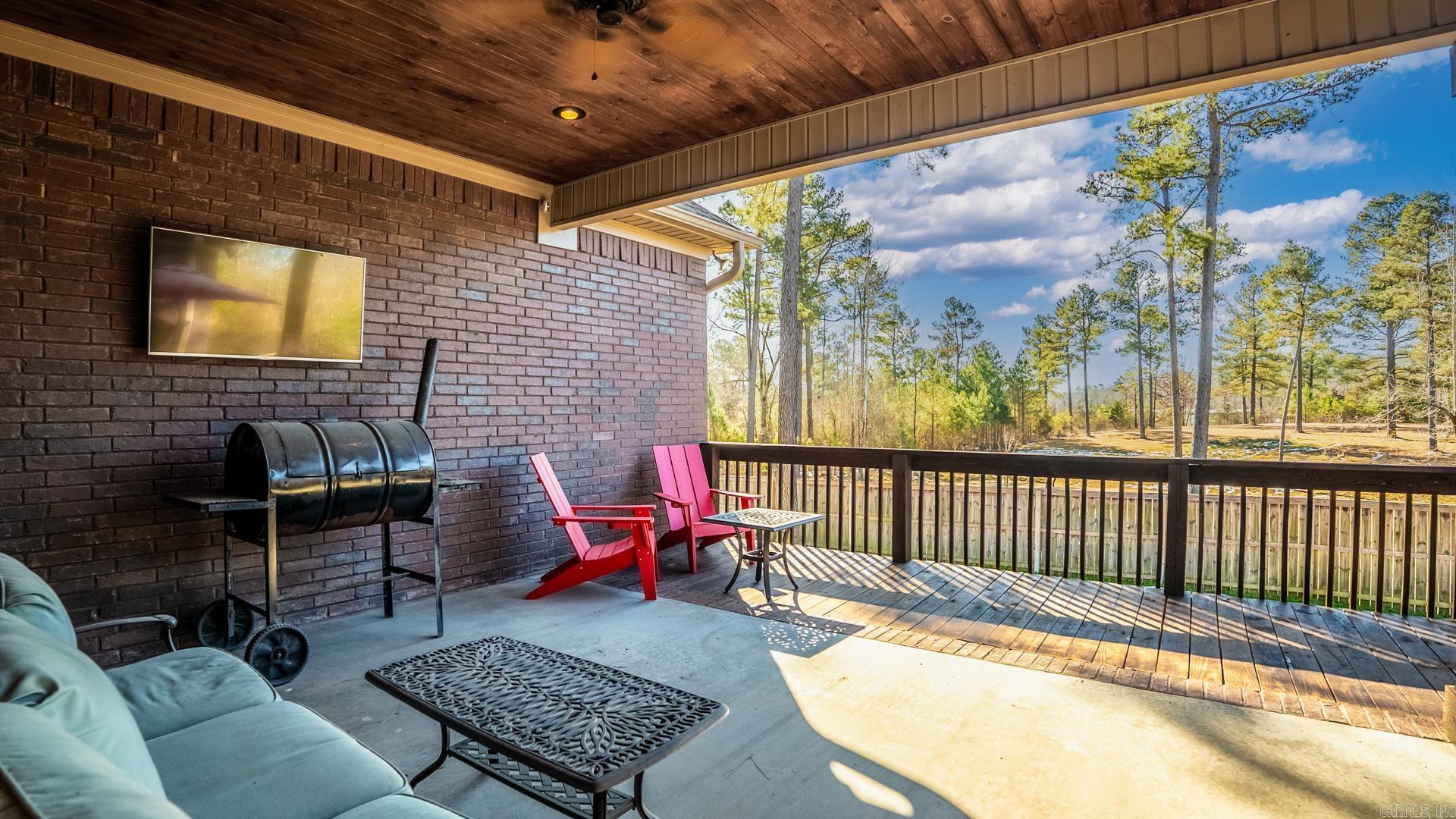 3025 Redrock  Little Rock, AR