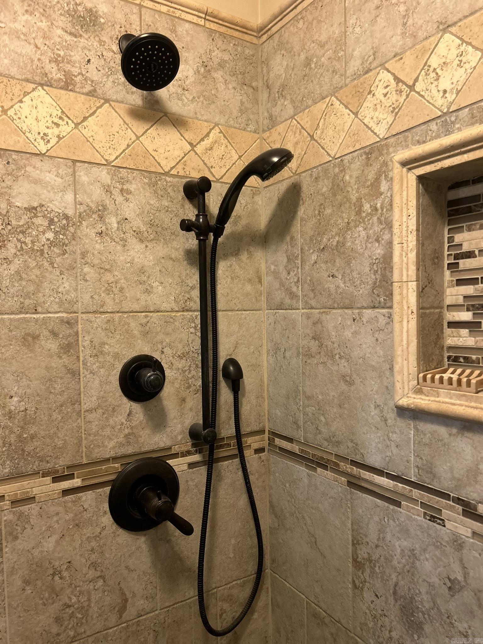 5 Par  Pine Bluff, AR