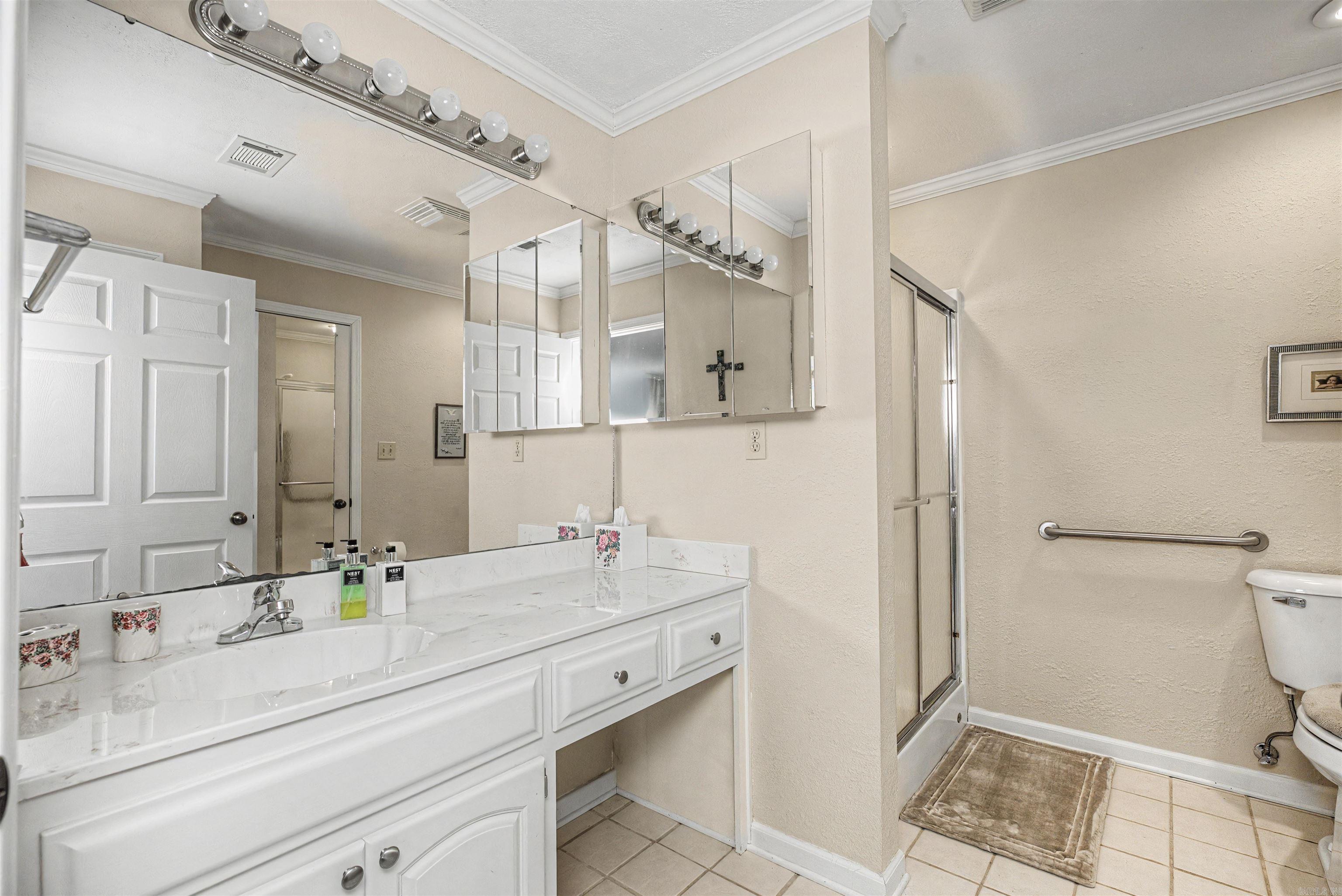 5 Par  Pine Bluff, AR