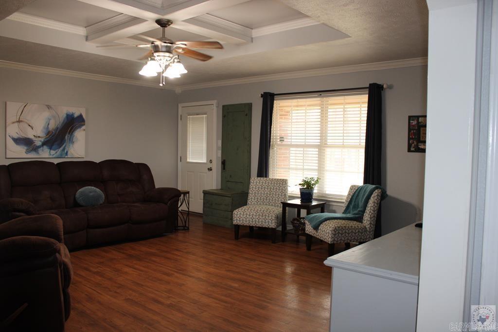 1467 Earnest Rd  Texarkana, TX