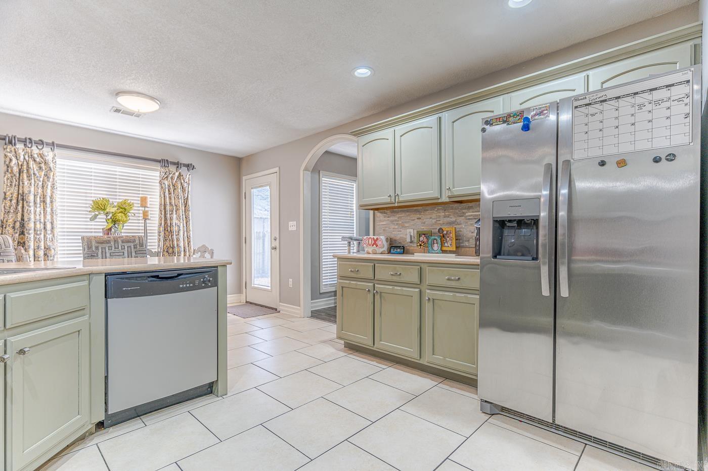 305 Amber Dr  Harrisburg, AR