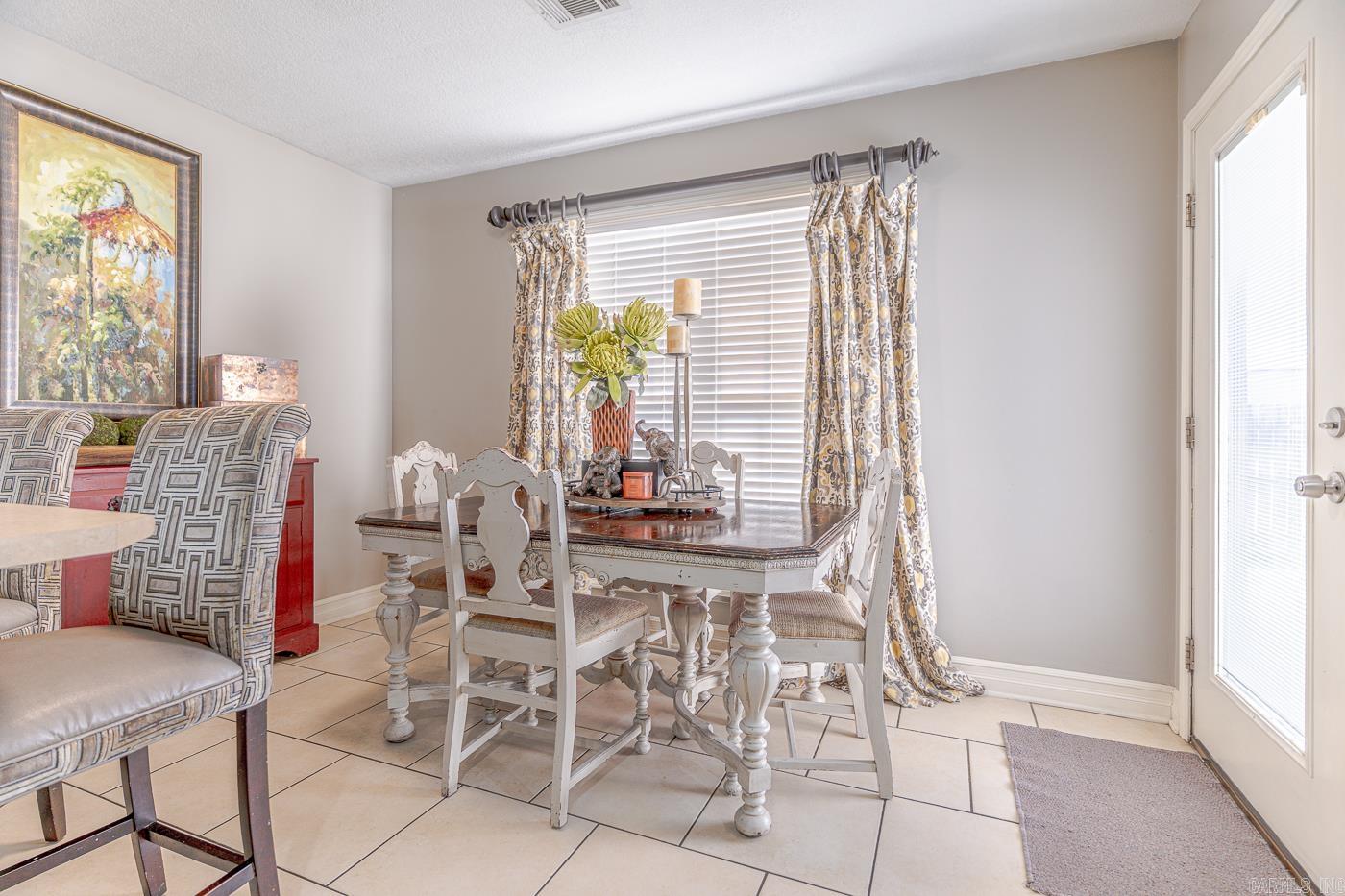 305 Amber Dr  Harrisburg, AR