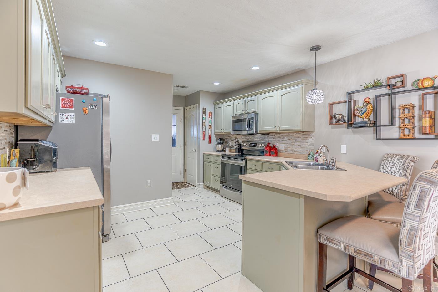 305 Amber Dr  Harrisburg, AR