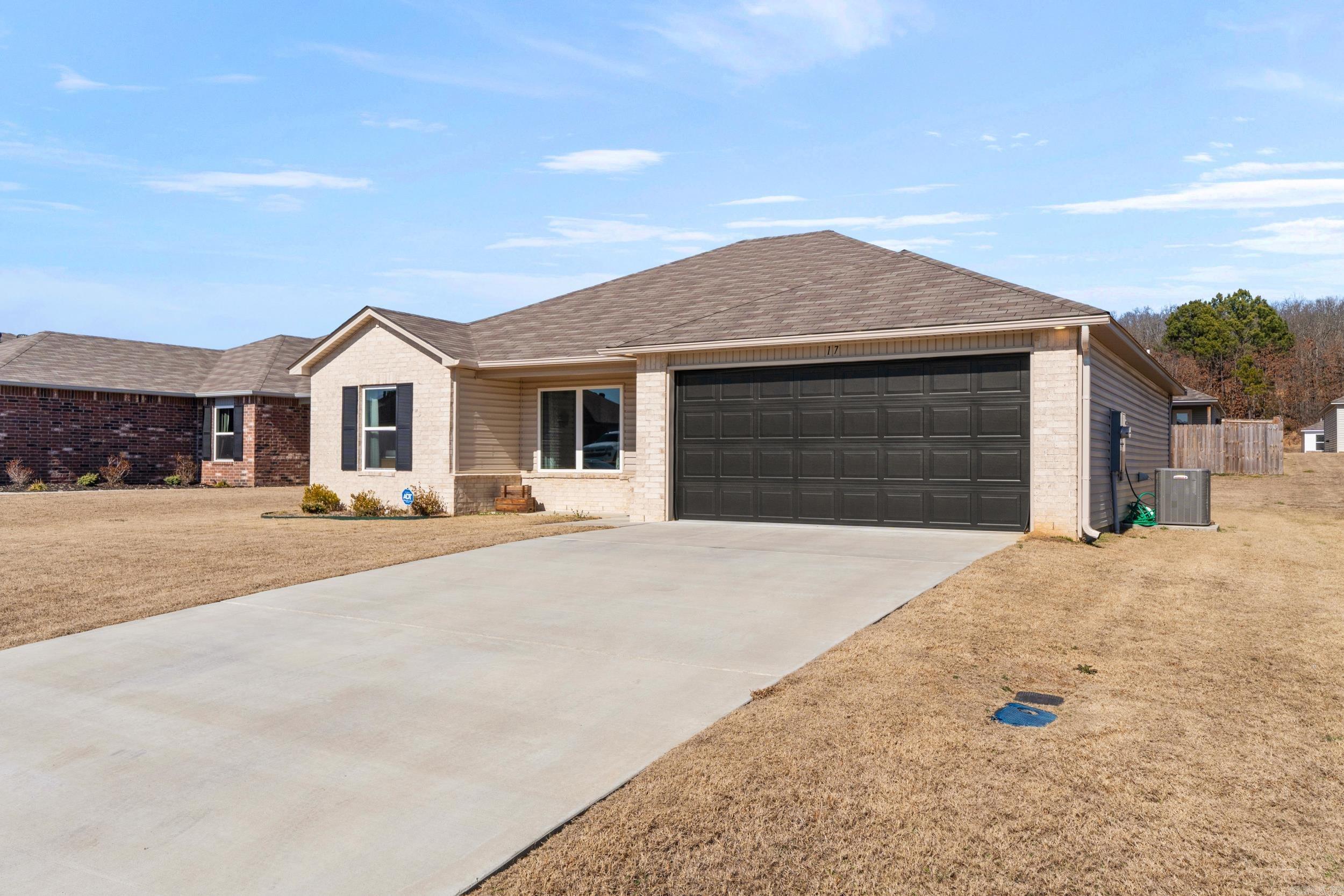 17 Curly Leaf  Conway, AR