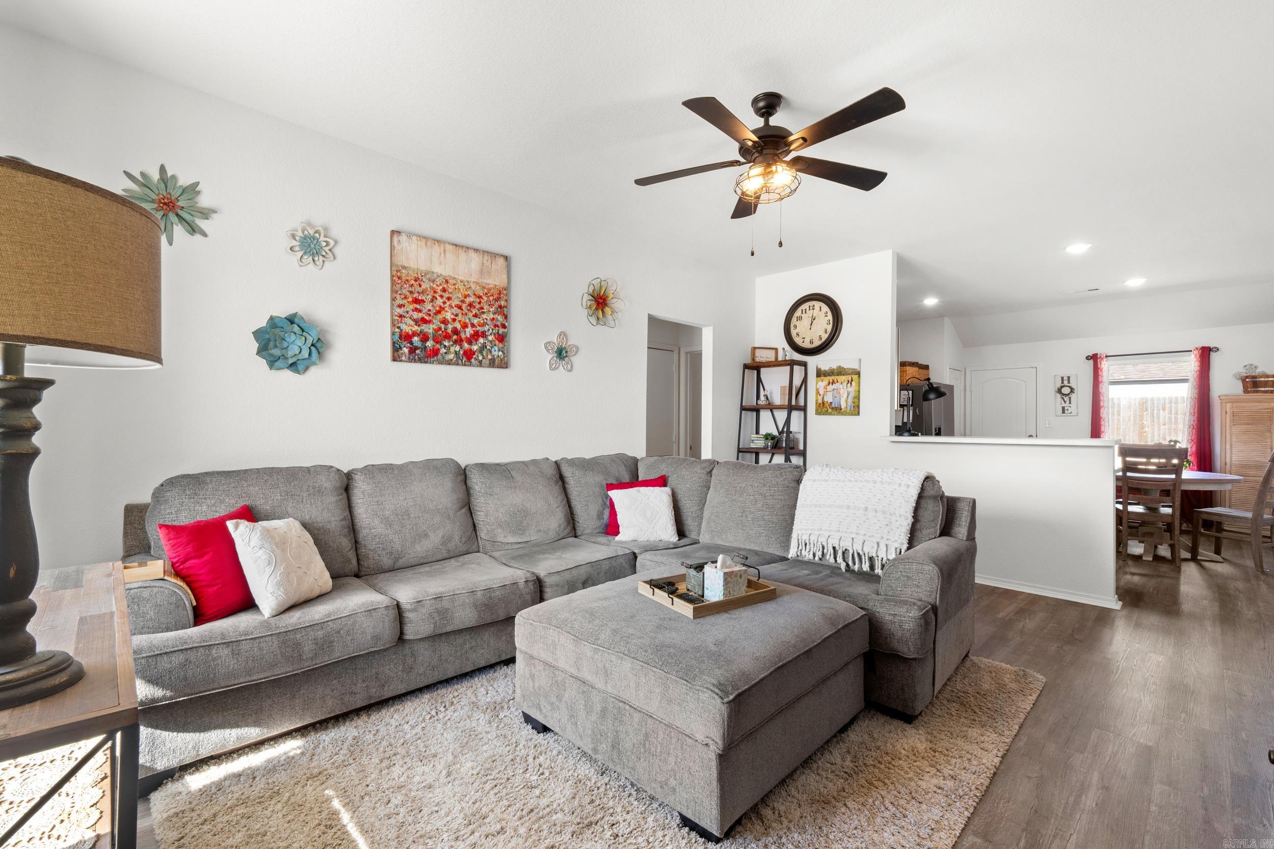 17 Curly Leaf  Conway, AR