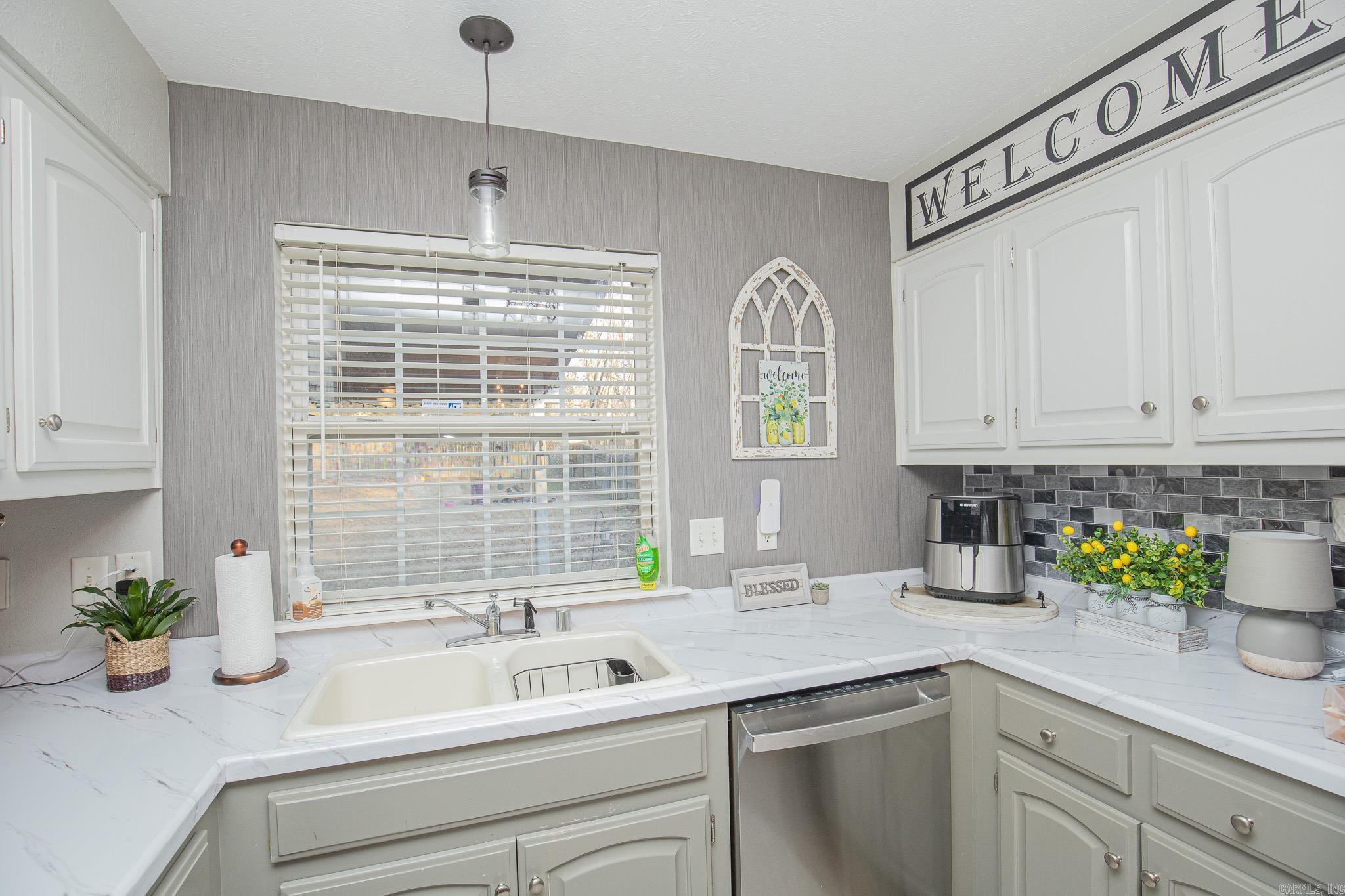 816 Coral Cove  Benton, AR